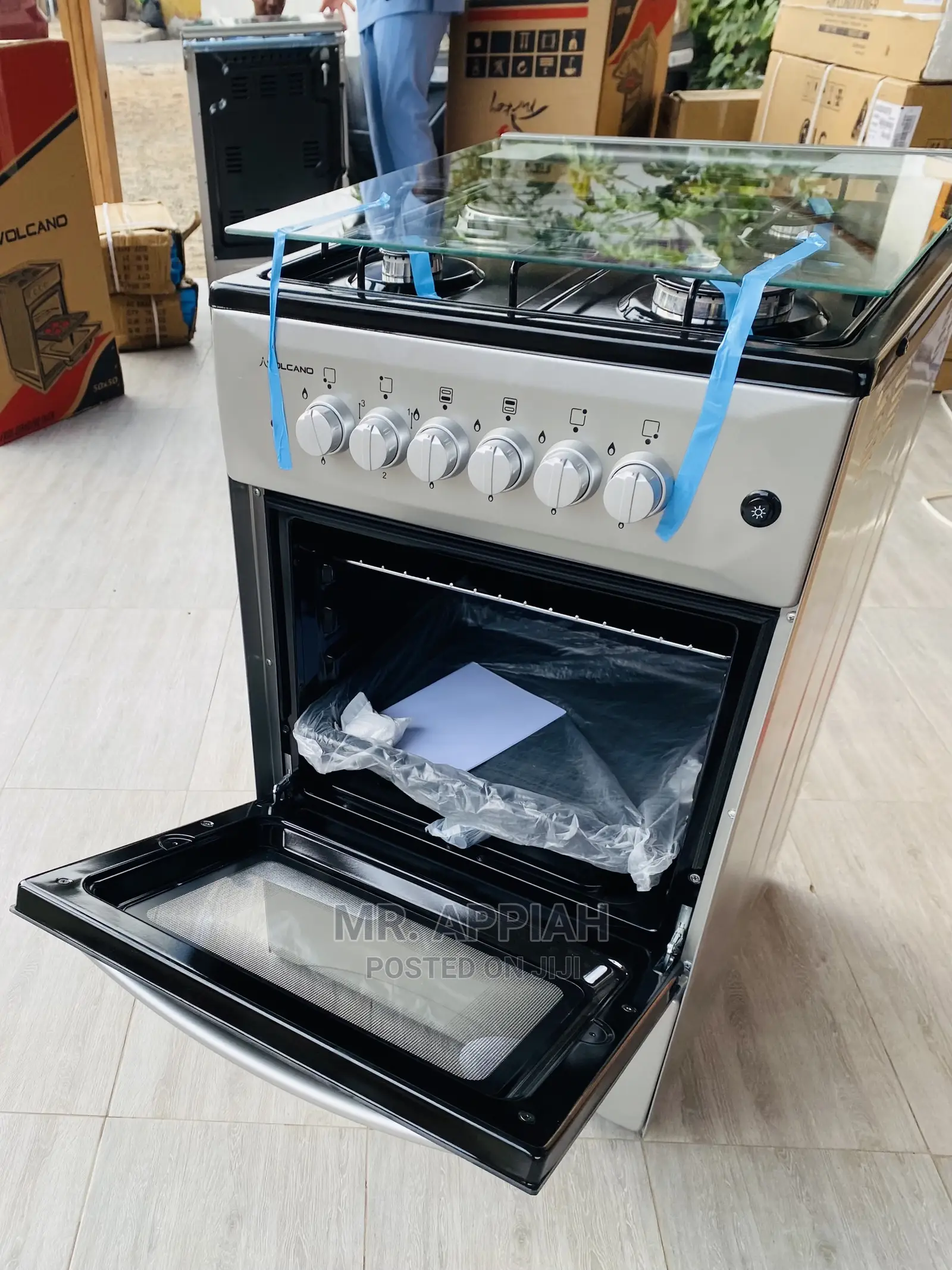 Grab New Volcano 50x50 4 Gas Cooker With Oven(Gray Color).