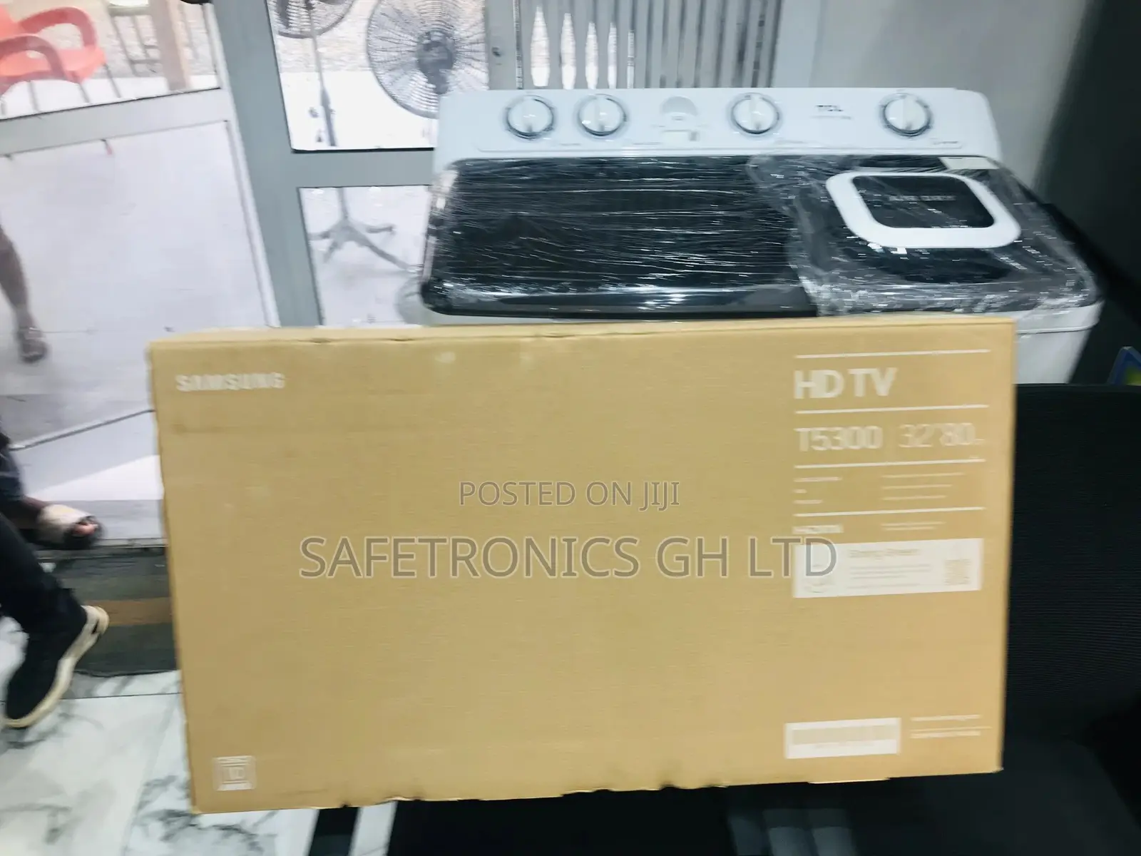 T5300 32 Inches Glossy UHD Smart Samsung 