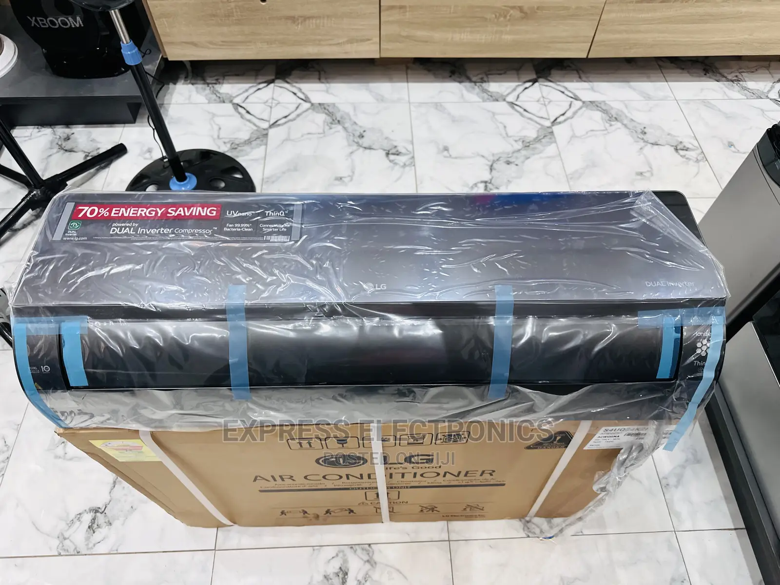 Super Powerful S4-Q24k2rtd Dual Artcool Inverter LG AC