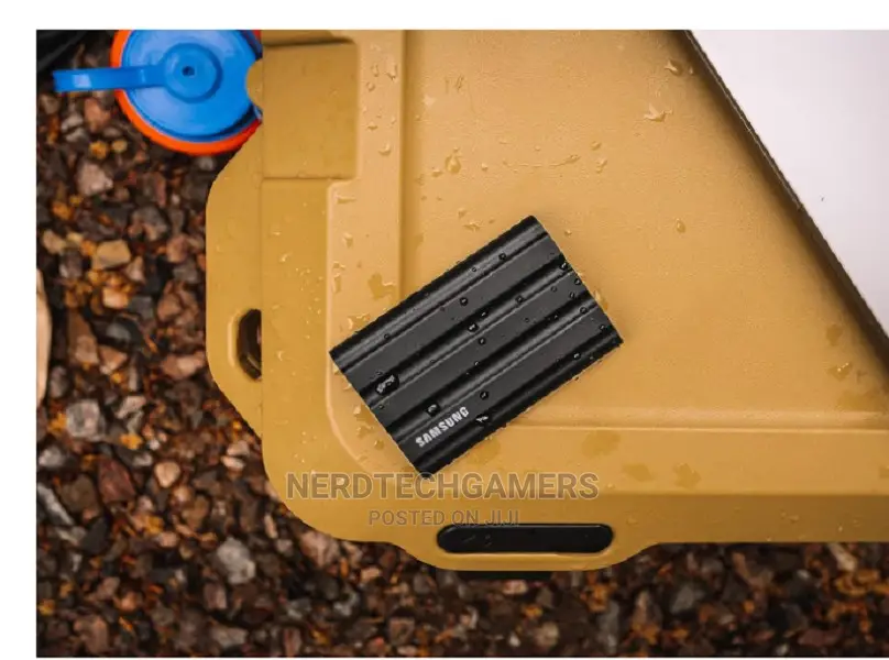 Samsung Portable SSD T7 Shield (Mu-pe1t0s/Eu), 4tb, USB 3.2