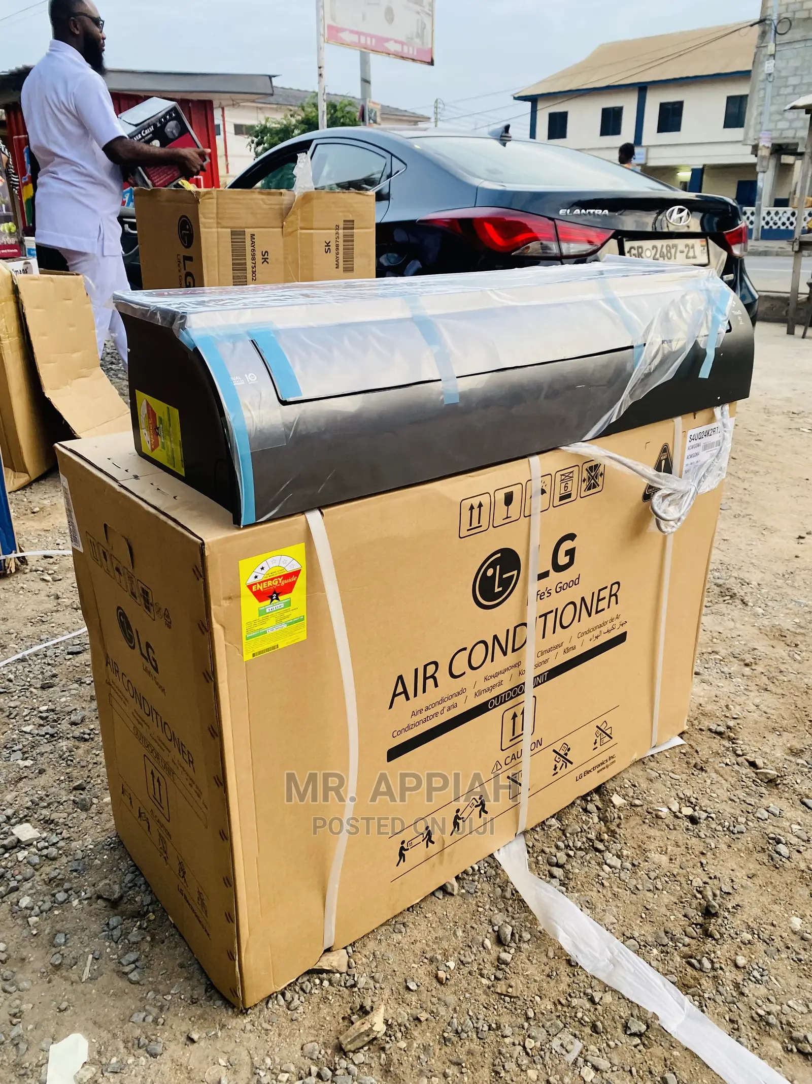 LG 2.5hp Ac Works Faster,Feather and Wider(S4-Q24k2rtd).