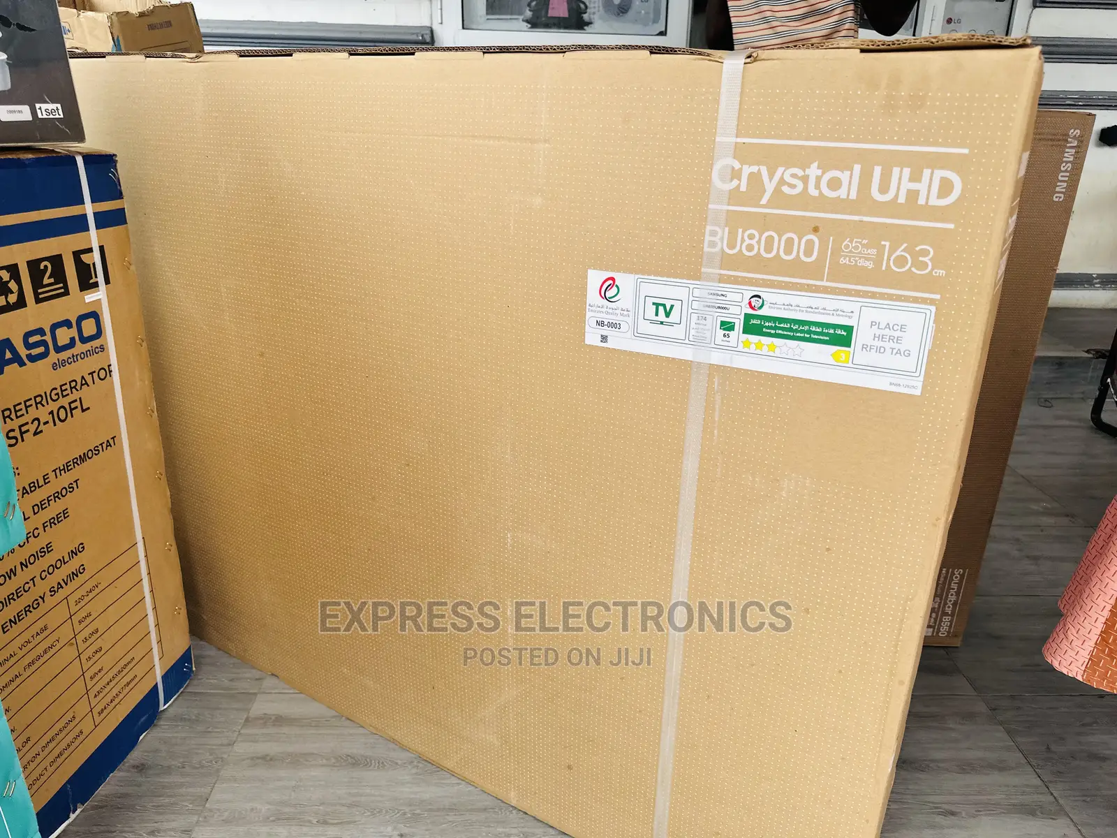 Quad Core Processor Samsung UHD Ua65”Smart Series 8