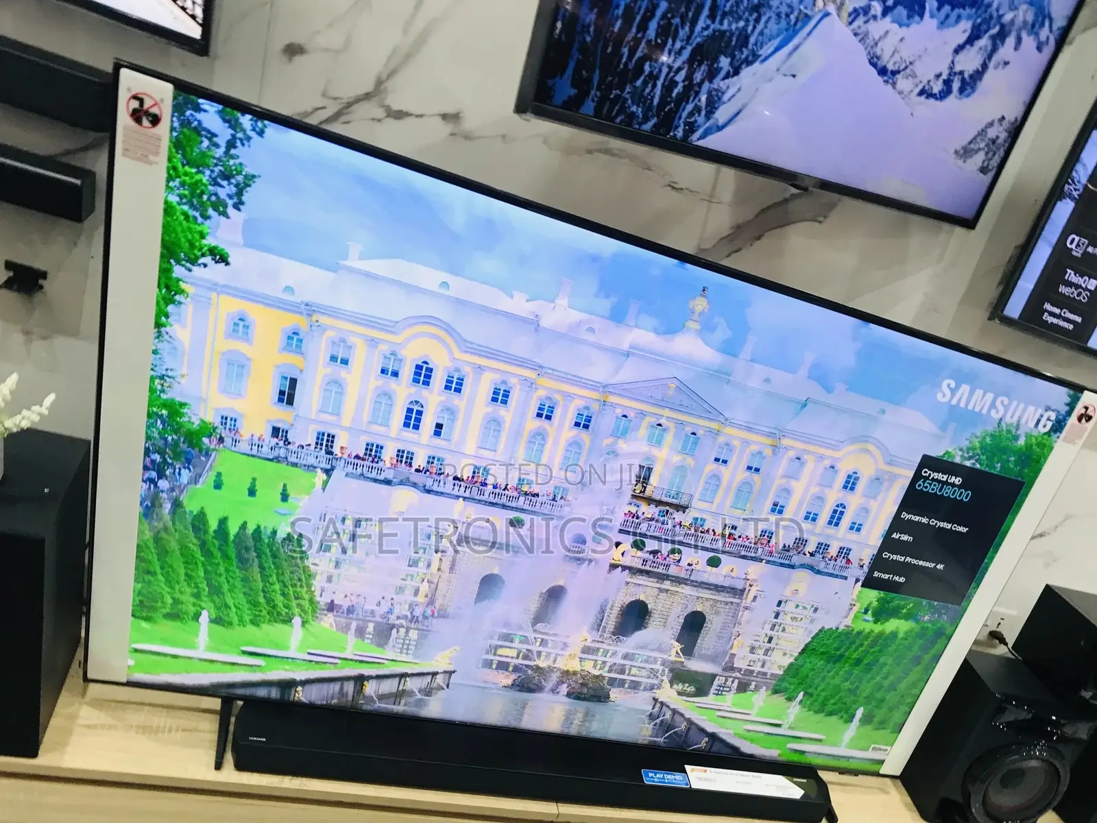 Ultra Smart Samsung 65 Inches Glossy Au70 LED Tv