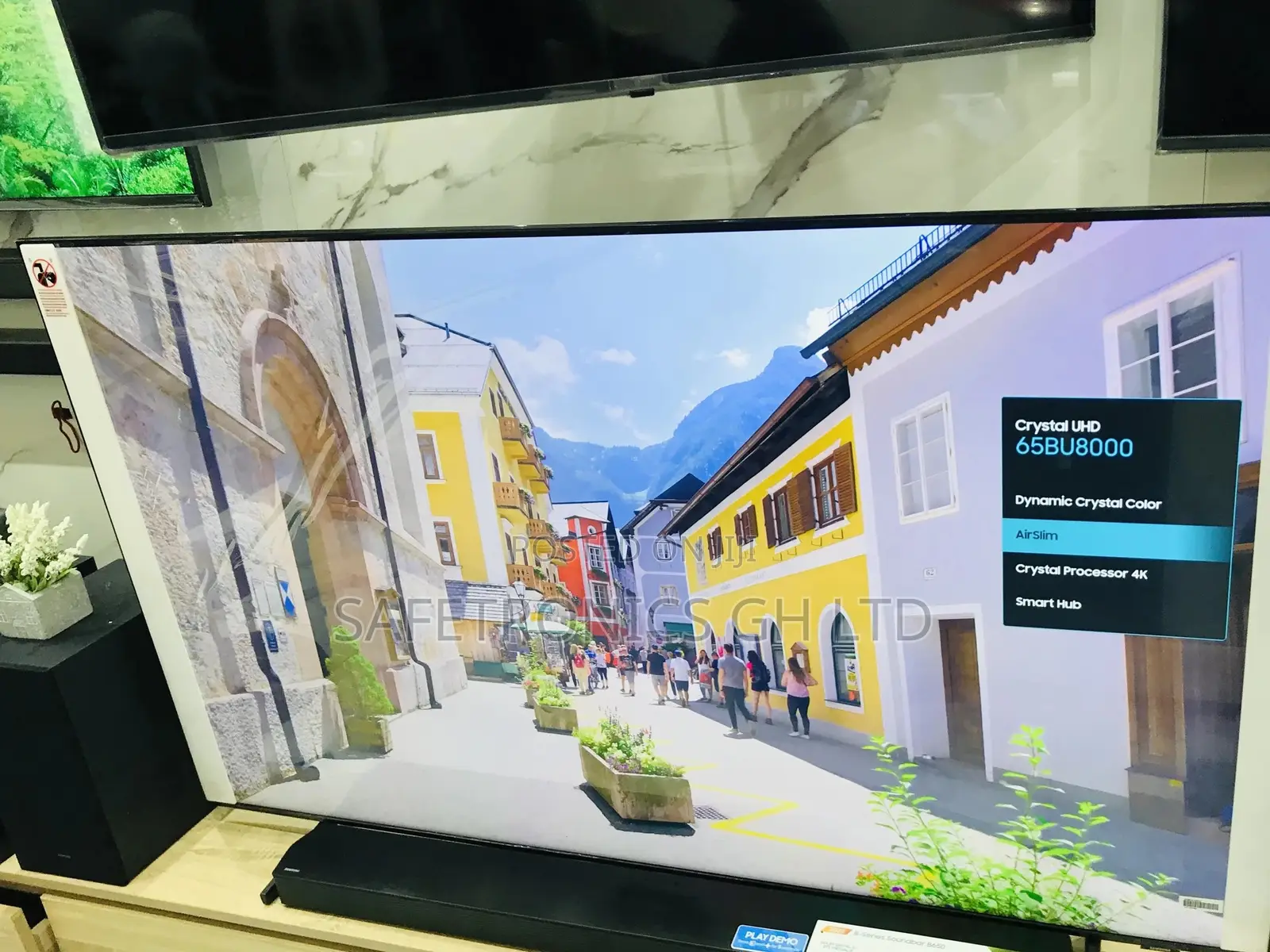 Crystal UHD Clear Samsung Au70 65 Inches Glossy LED Tv