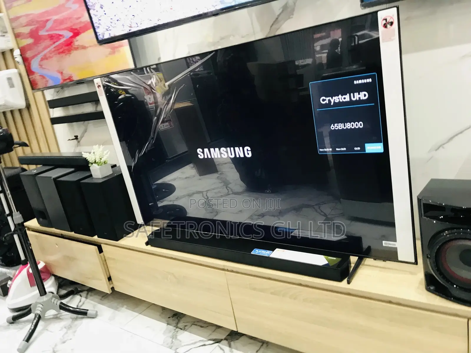Glossy LED Crystal Samsung UHD 65 Inches BU80 Tv