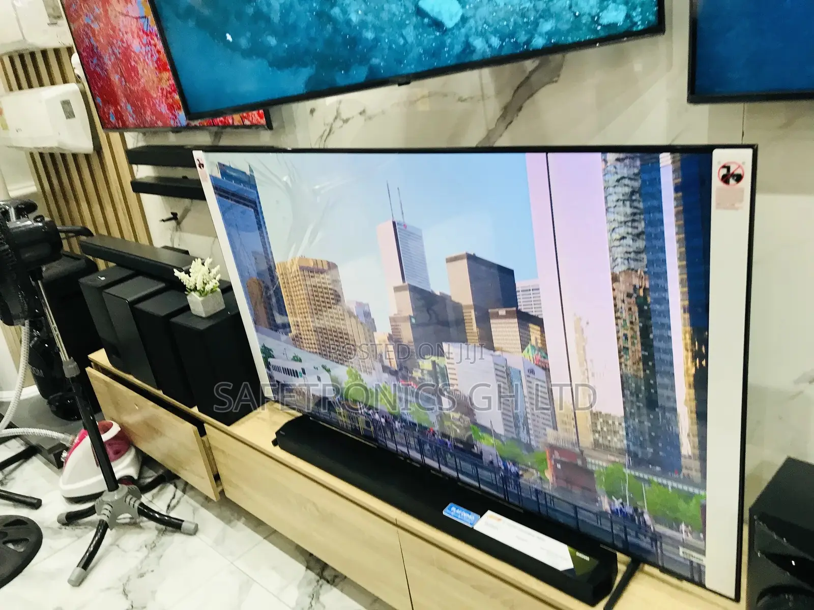 BU80 Crystal UHD Ultra 65 Inches Samsung Led Glossy Tv