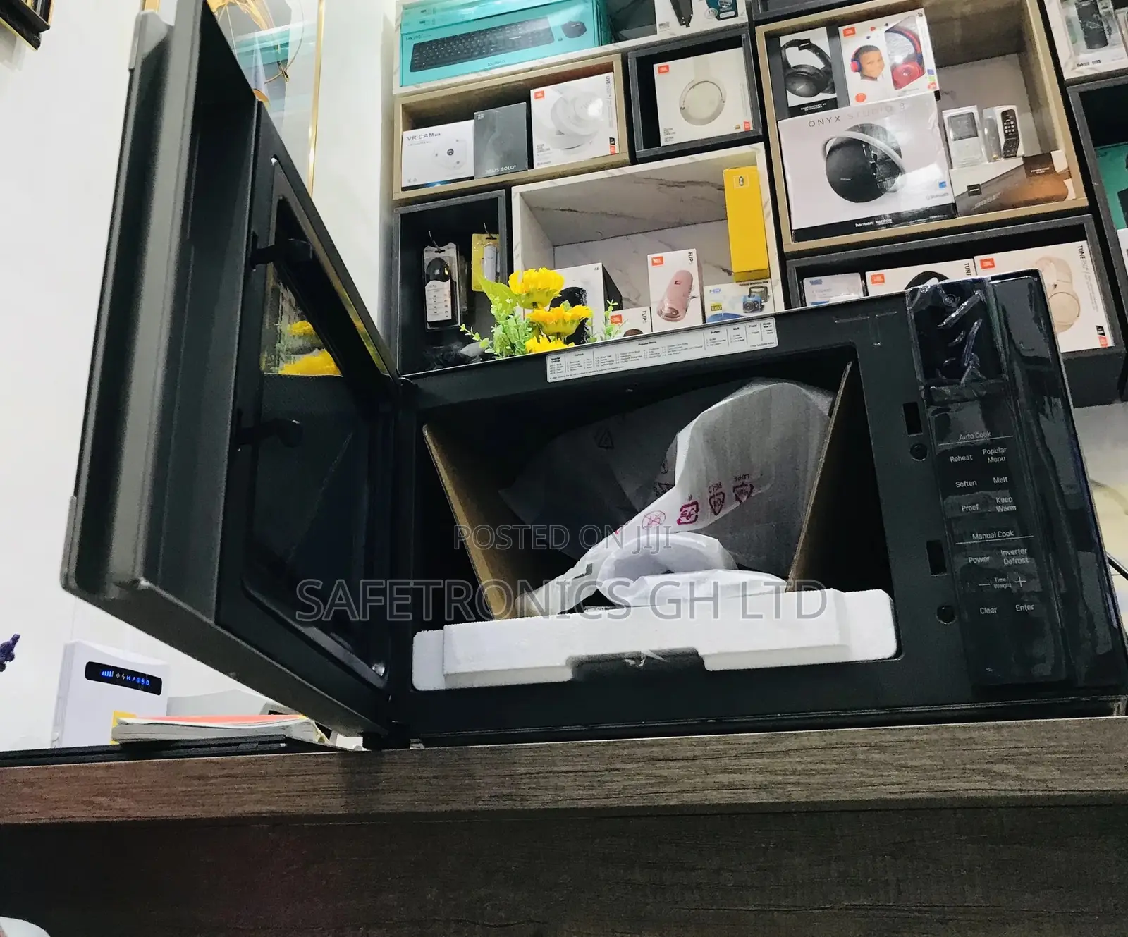 Microwave LG 42L MH8265C1S Smart Inventor Oven 