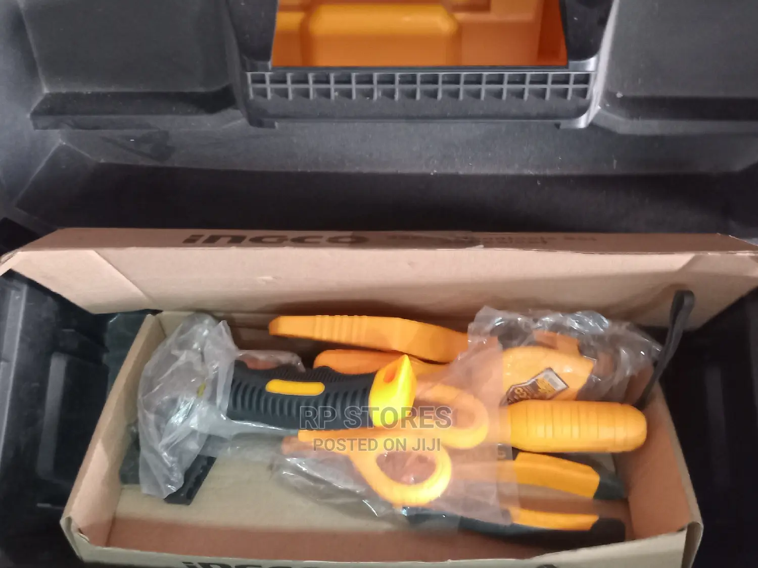 Ingco Hand Tools Set 32pcs