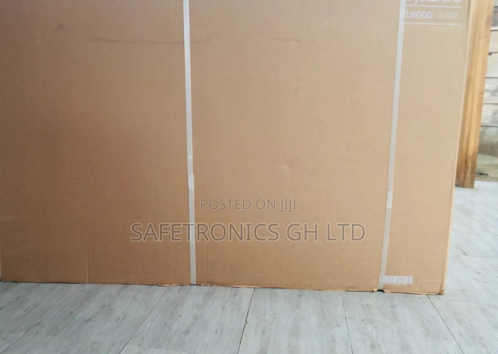 Neatly New Samsung Smart 75 Inches Glossy Cu80 Samsung