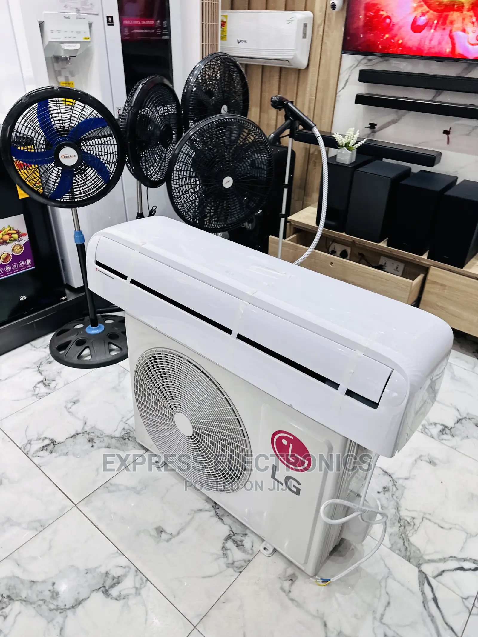 LG High Purchase Less Price R410 Gas 2.0hp White
