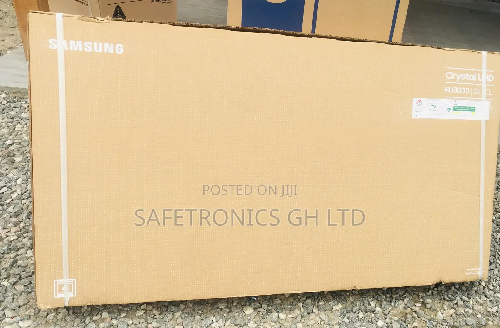 Glossy LED Samsung UHD 4m65 Inches Glossy Smart Tv 