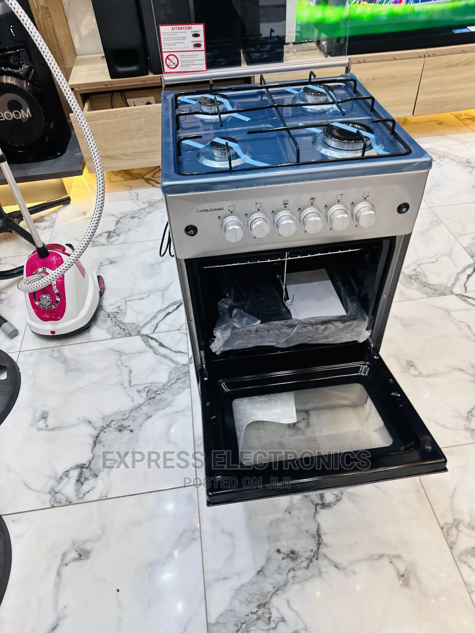 Hot  Cake on Best Gas Cooker 4burner Ignition 50/50 Oven