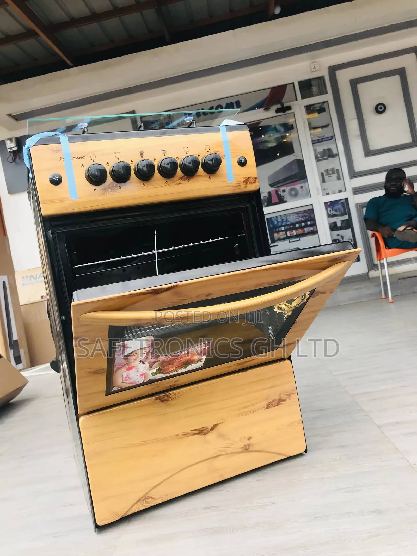 Great Volcano 4 Gas Oven With Grill Light Wooden 