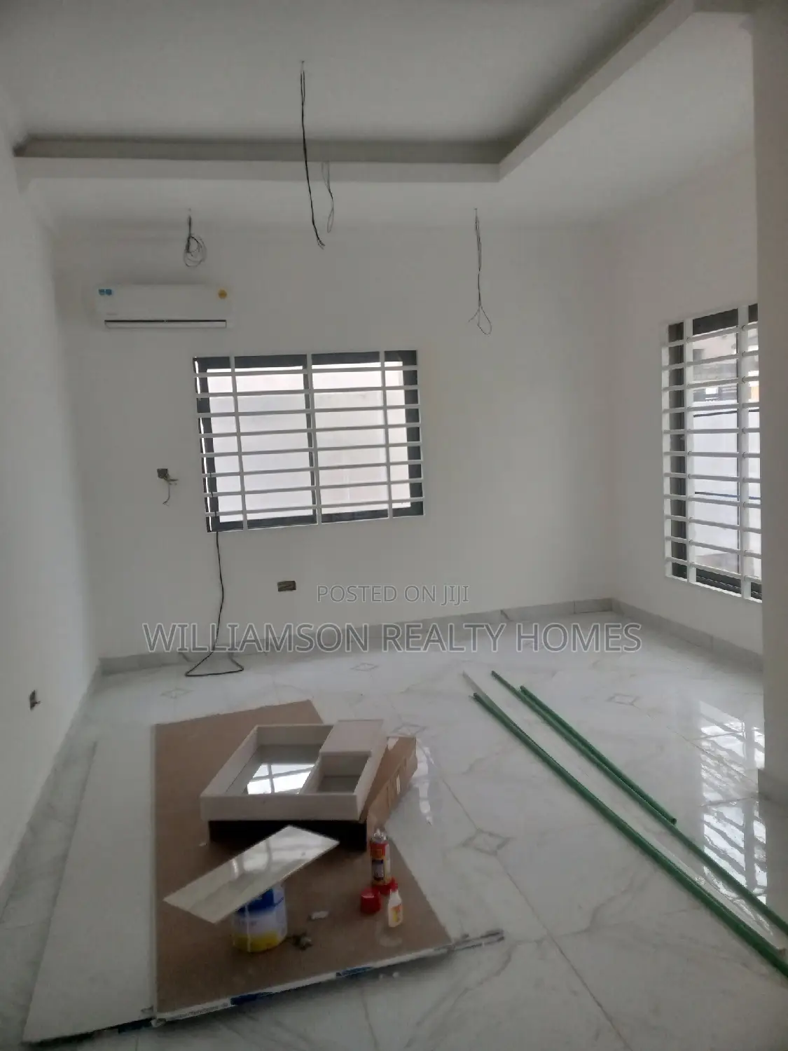 3bdrm House in Hfc Estate, Spintex for sale