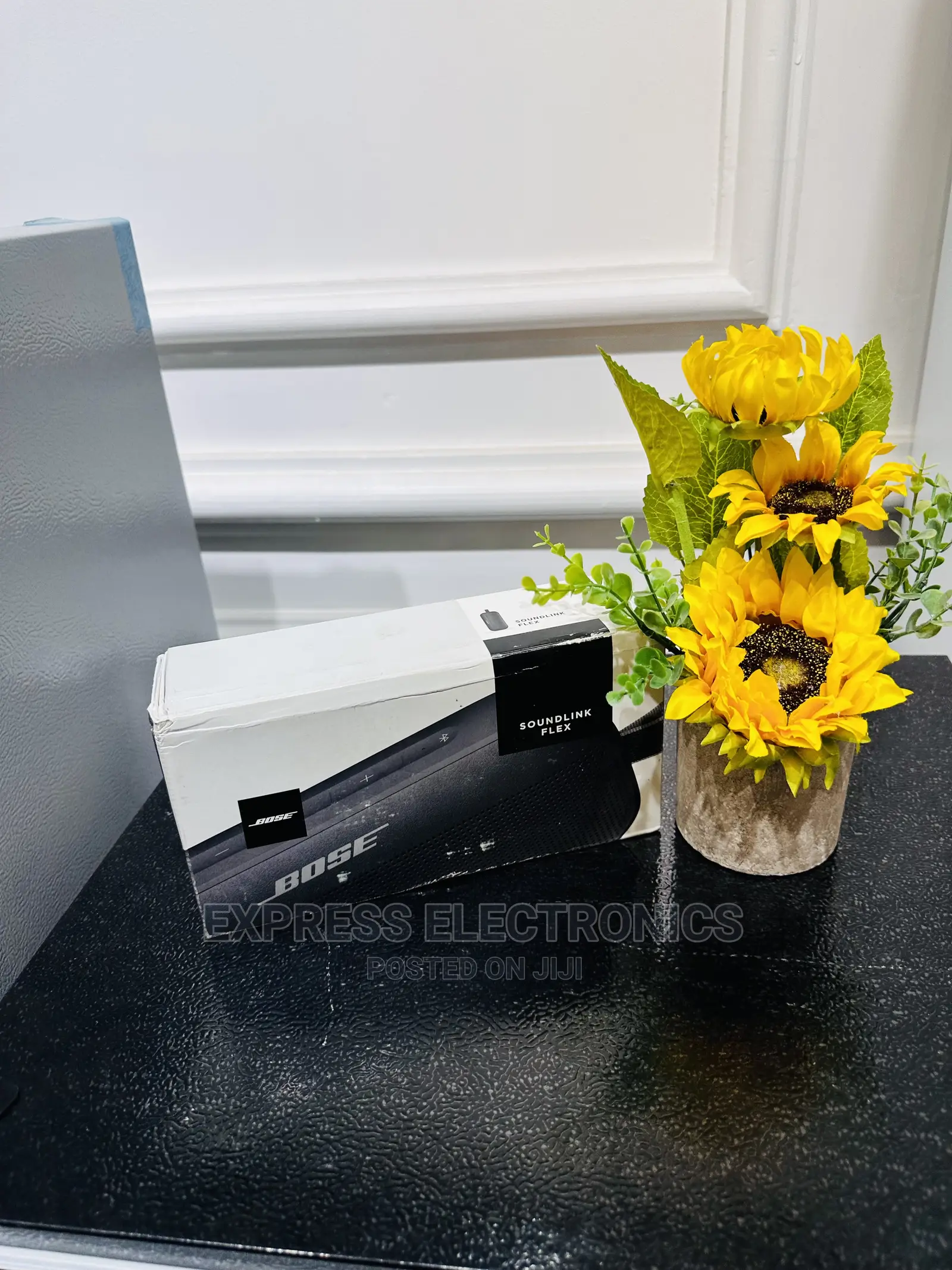 Ultimate Streaming Bose Sound Link Flex Bluetooth Speaker