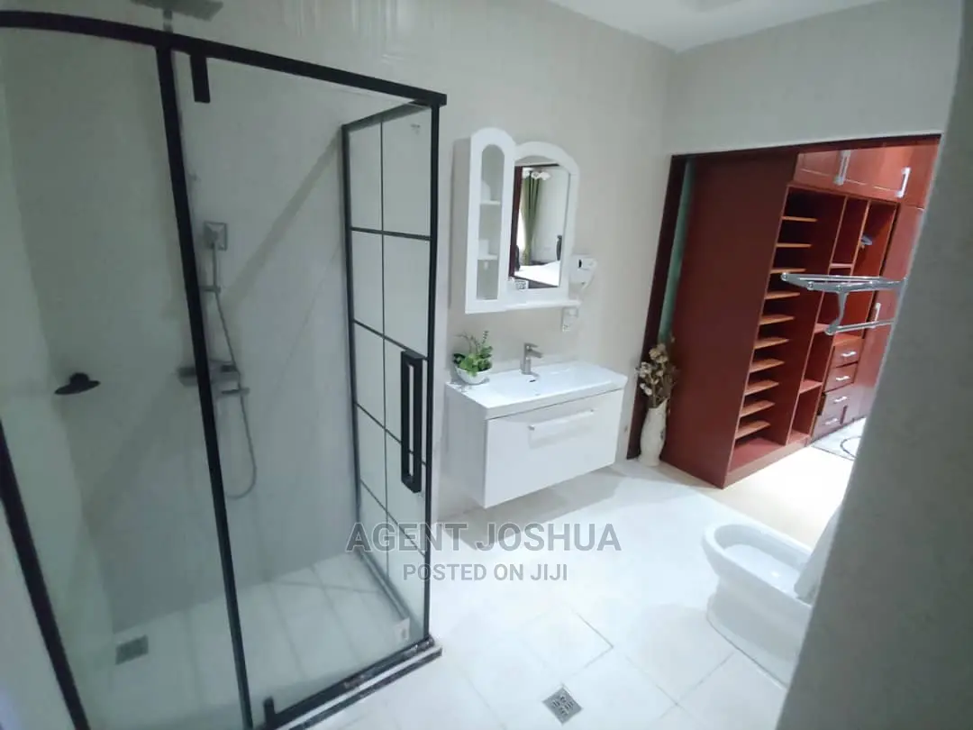 Furnished 4bdrm House in Lashibi for rent