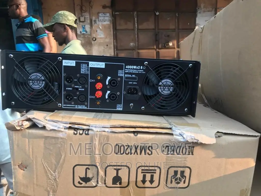 EV P-8300 Amplifier for Bass Speakers