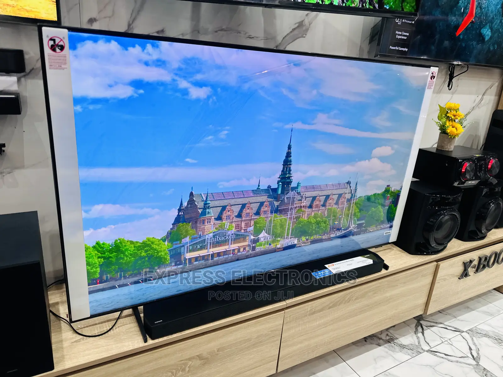 Tizentmwith Apps And Full Web Browser Samsung UHD 65”Bu80