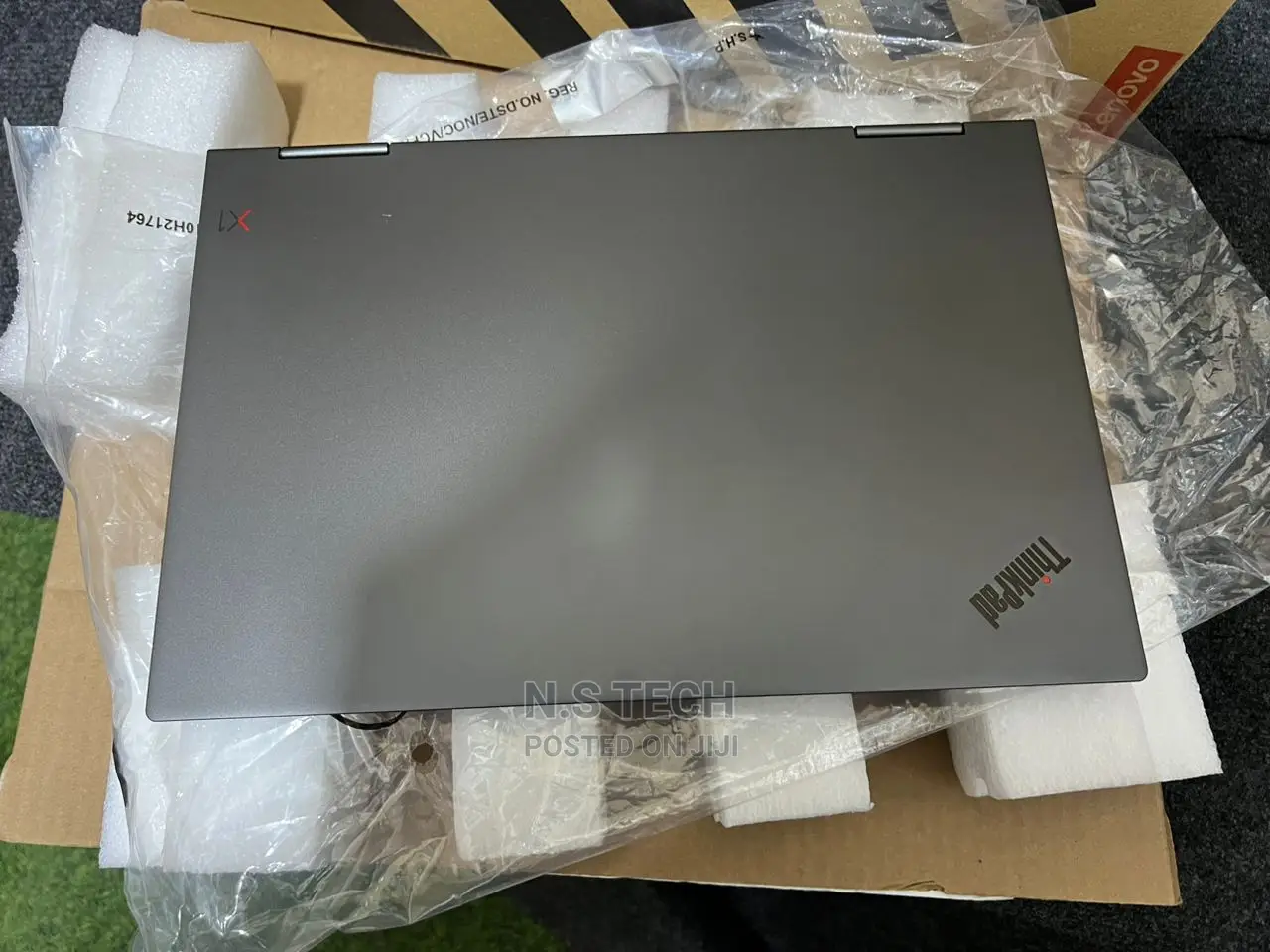 New Laptop Lenovo Thinkpad X1 Yoga 8GB Intel Core i5 SSD 512GB