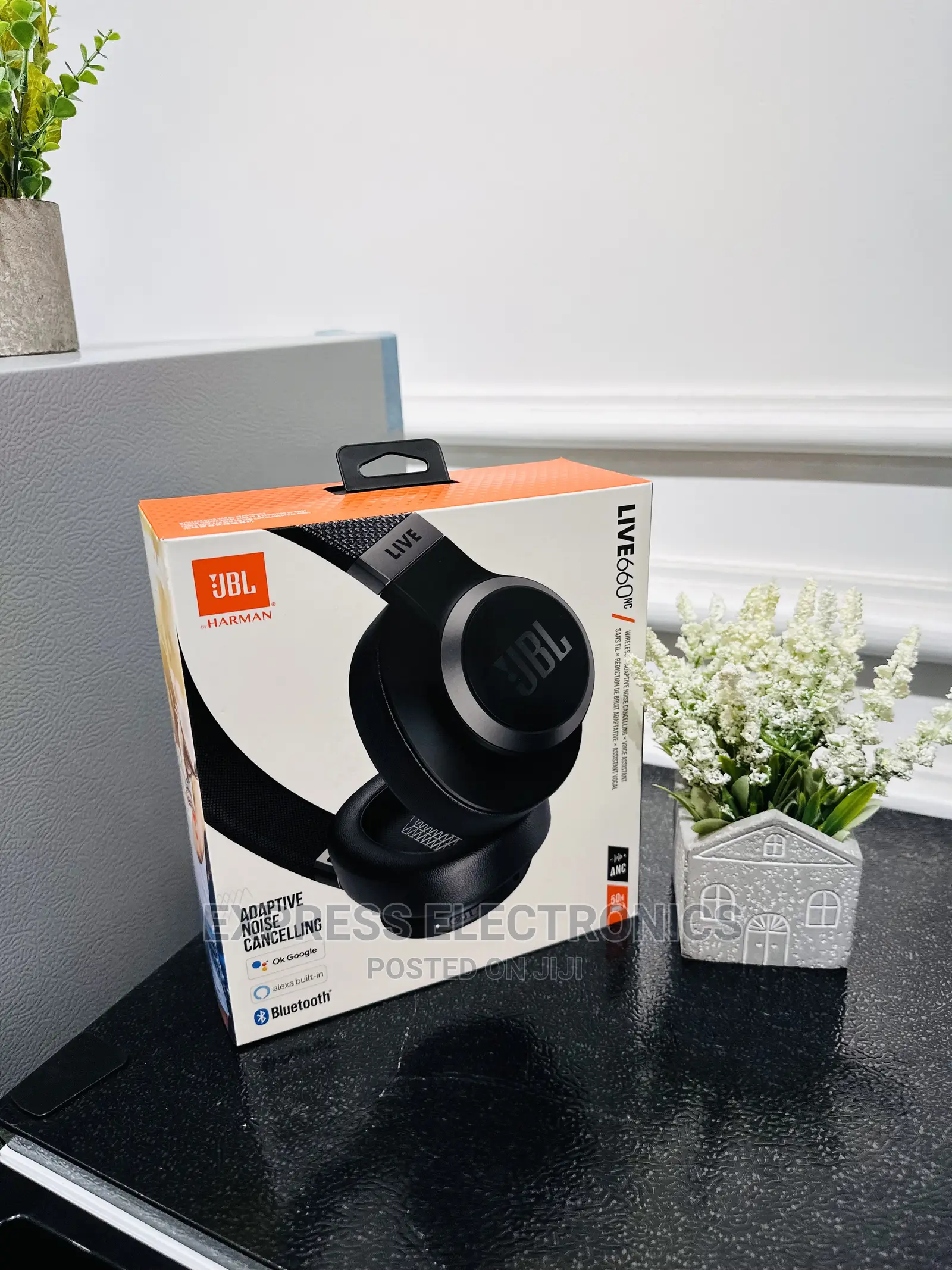 Super Powerful Cool  JBL Live 660—Headphones