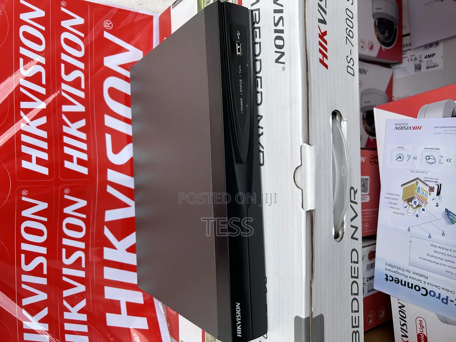 Hikvision 4ch NVR Non Poe DS-7604NI- (8MP)
