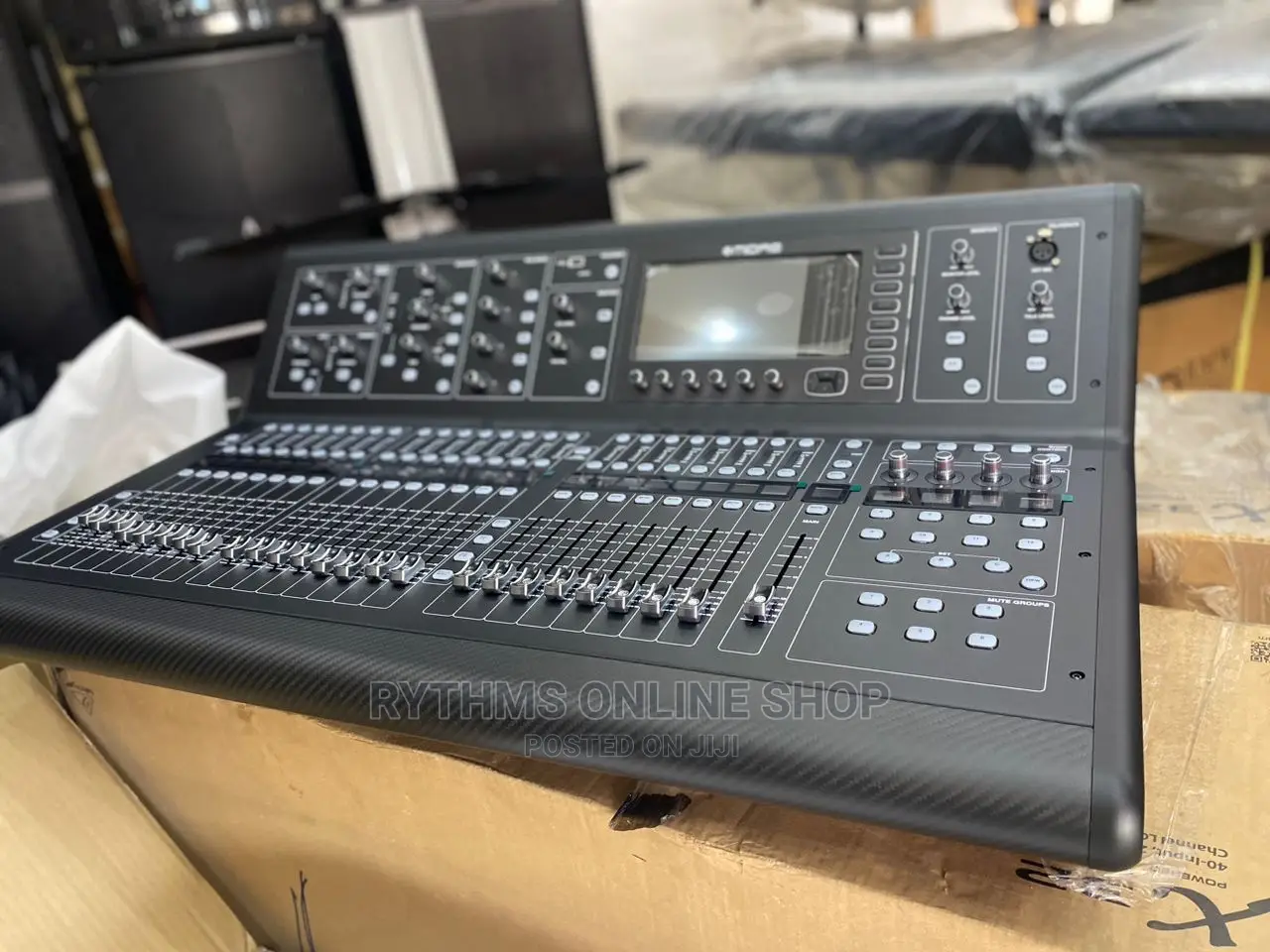 Midas M32 Live 40-channels Digital Mixer