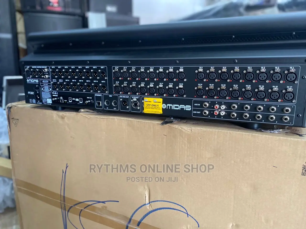 Midas M32 Live 40-channels Digital Mixer