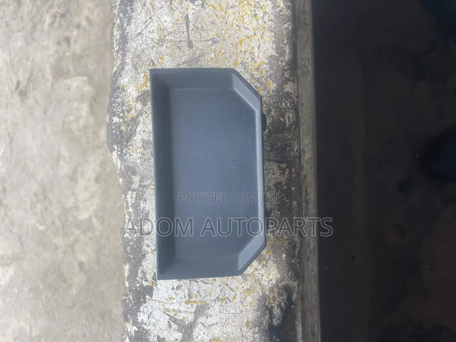 Honda CRV 2018 2019 2020 2021 2022 Radar Sensor Cover