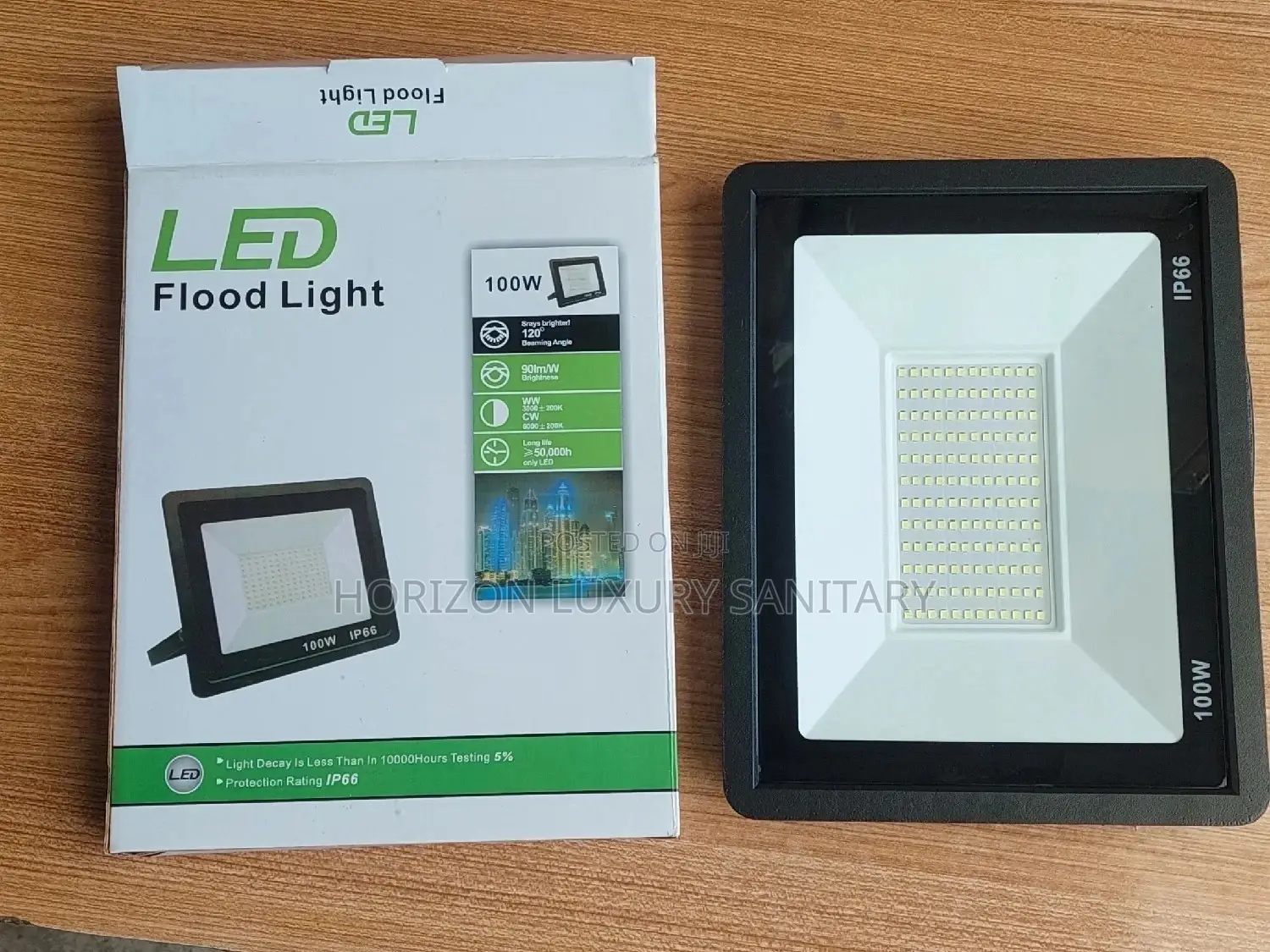 100W Outdoor LED Floodlight