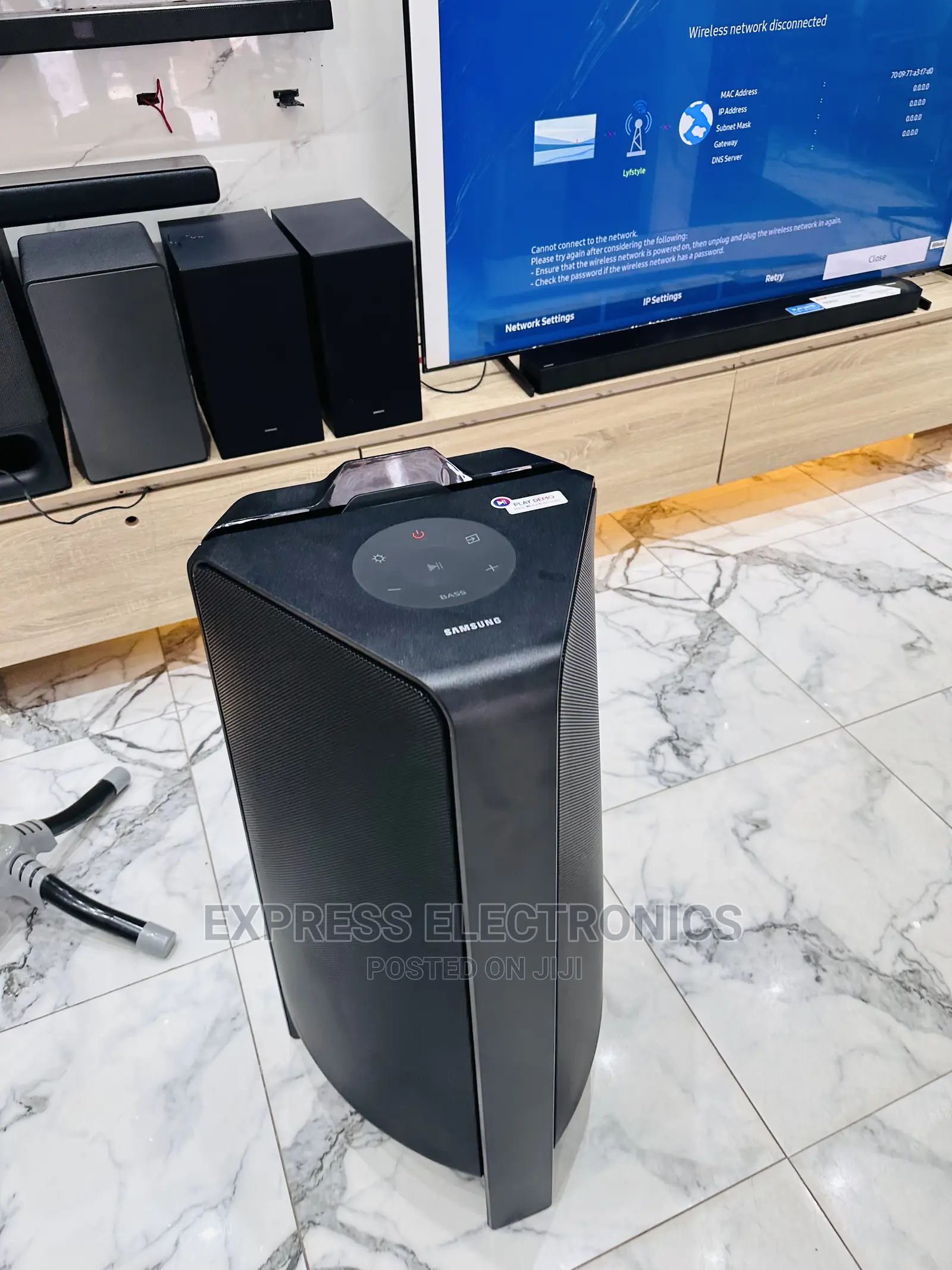 Experience Wide Room Filling Sound Samsung MXT70