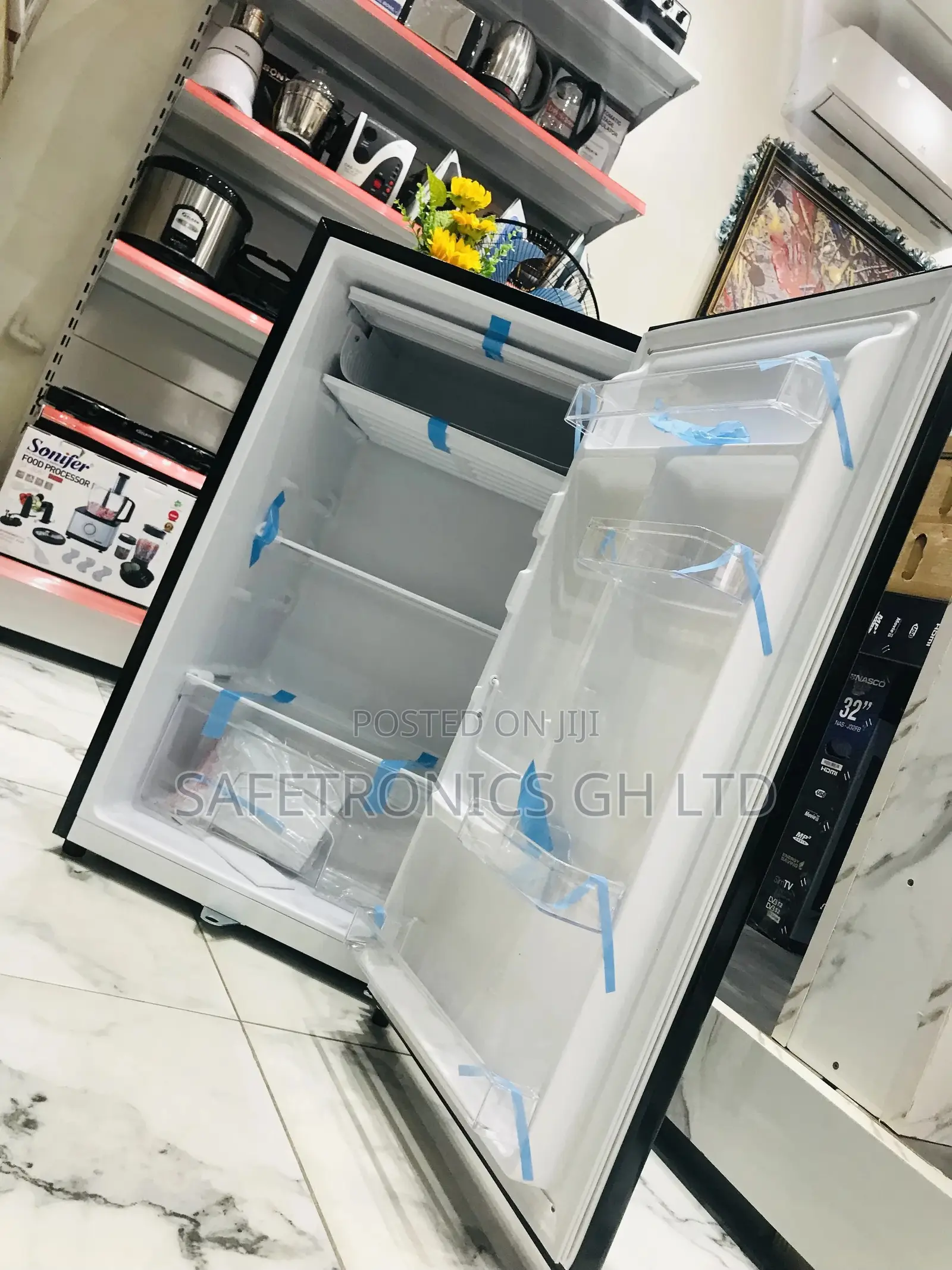 92 Liters Rainbow Singledoor Fridge Tabletop Topfreezer