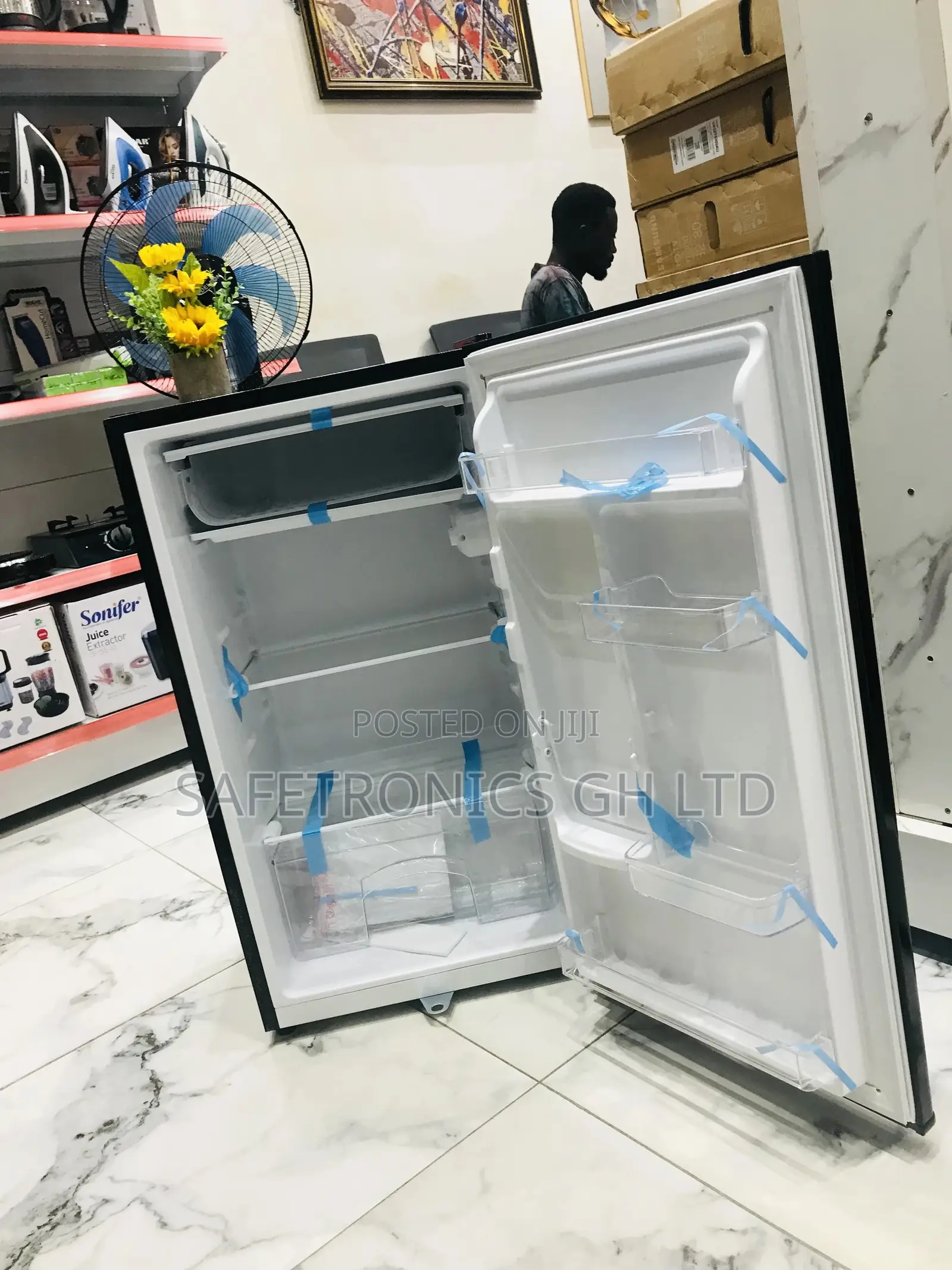 Unique Tabletop Rainbow Topfreezer 92 Liters Fridge