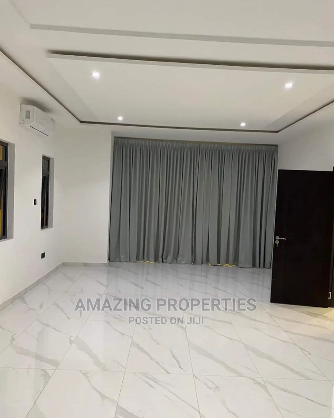 4bdrm House in East Legon ๐
โ
for sale
