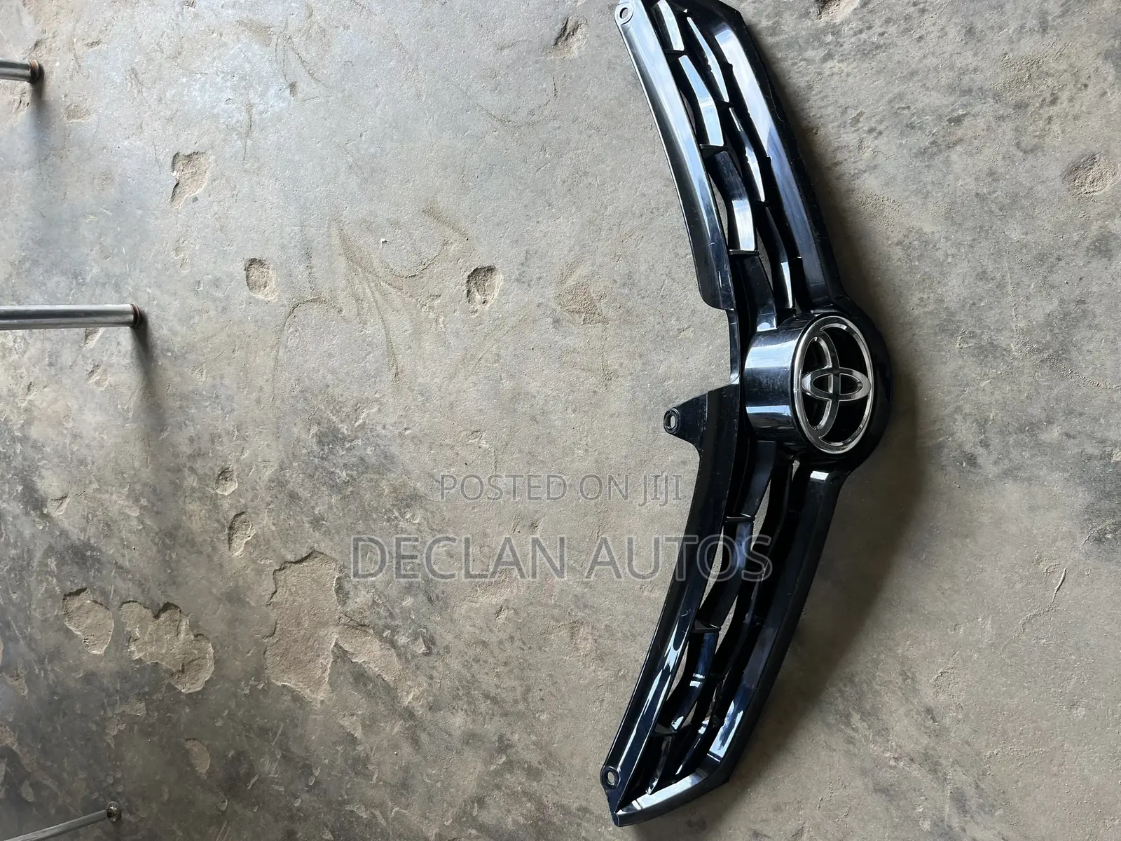 Toyota Corolla 2014 - 2016 Top Grille