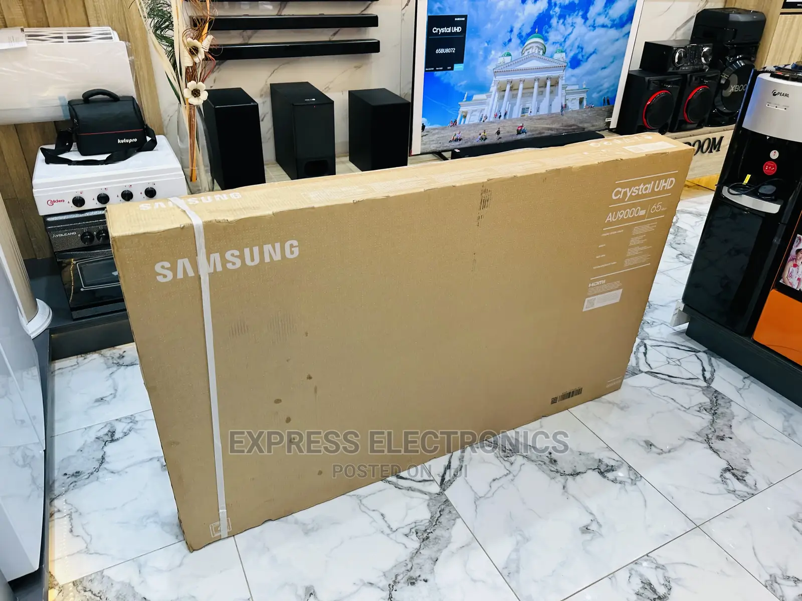 A New Slim 2023 Model Samsung UHD Smart 65”Cu717/