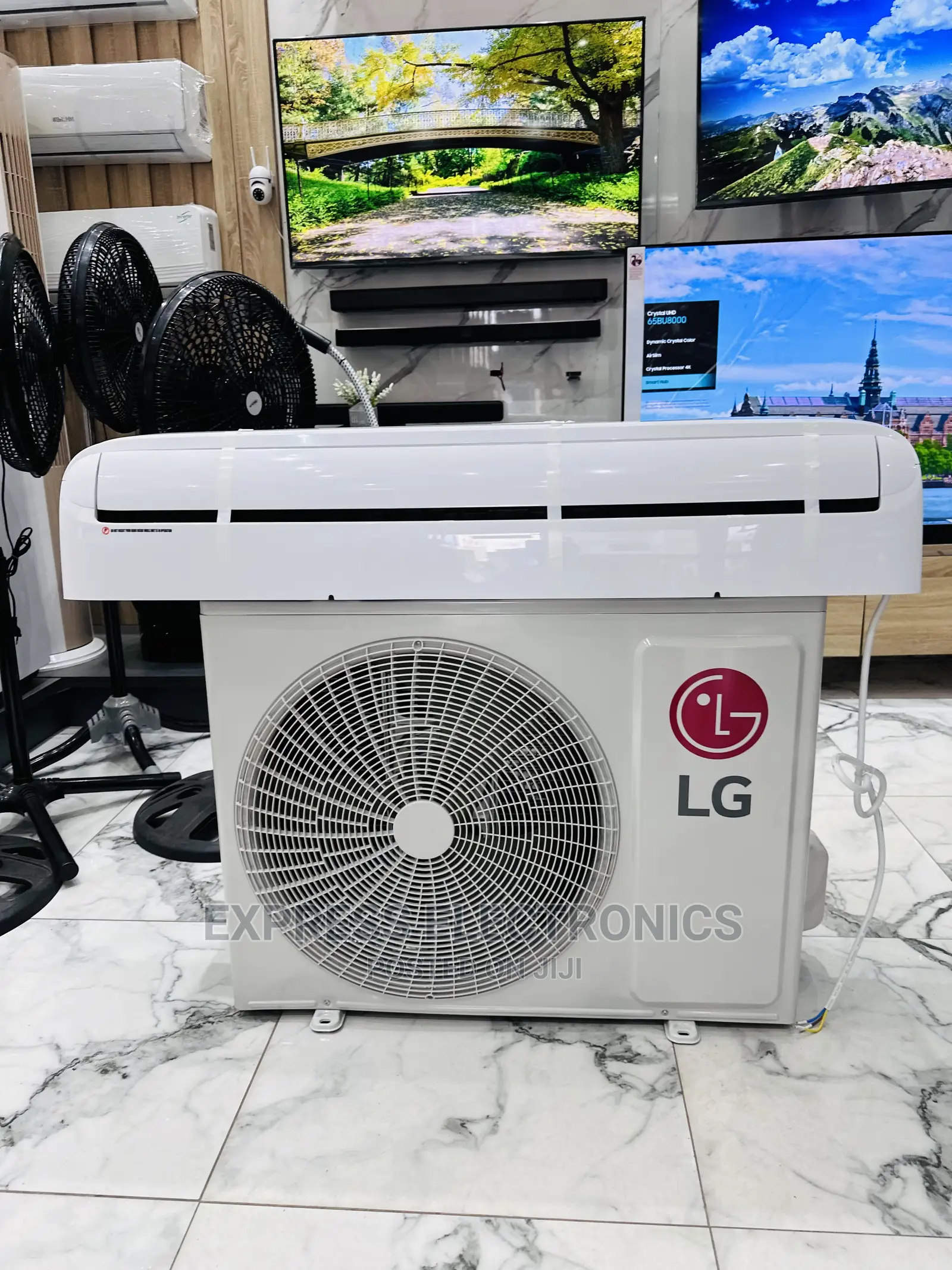 Stay Cool  LG R410 Has Split 2.0hp AC