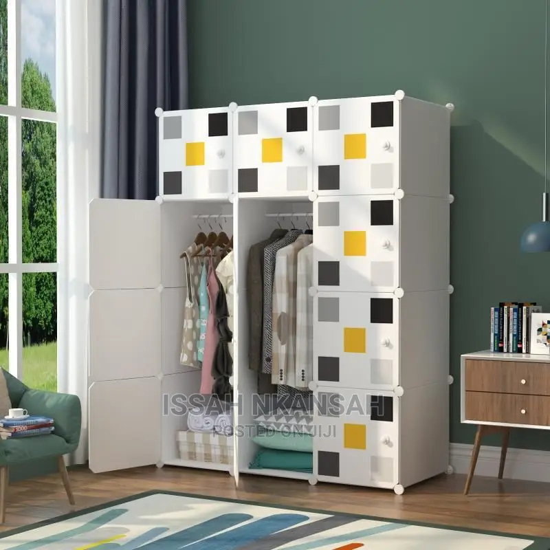 12 Cube Plastic Wardrobe