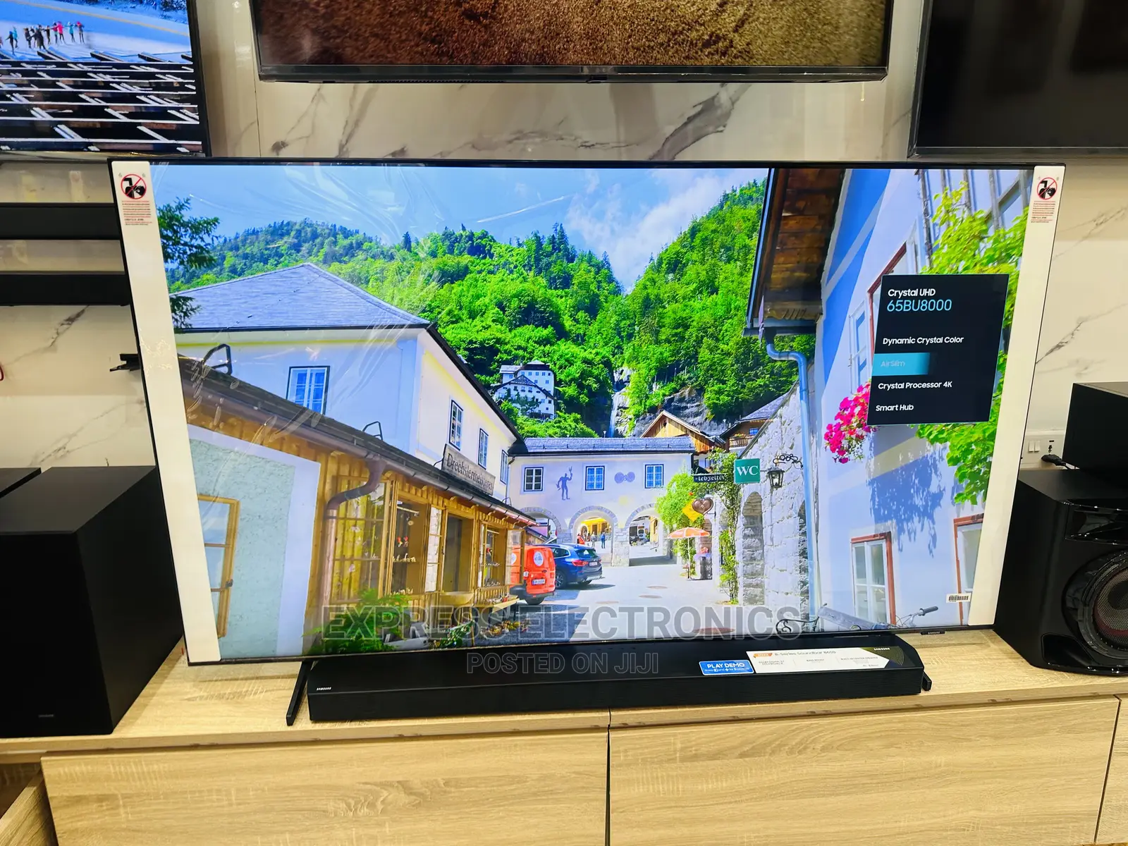 Fresh in Box 65”Au7172 UHD Smart Samsung Tv 