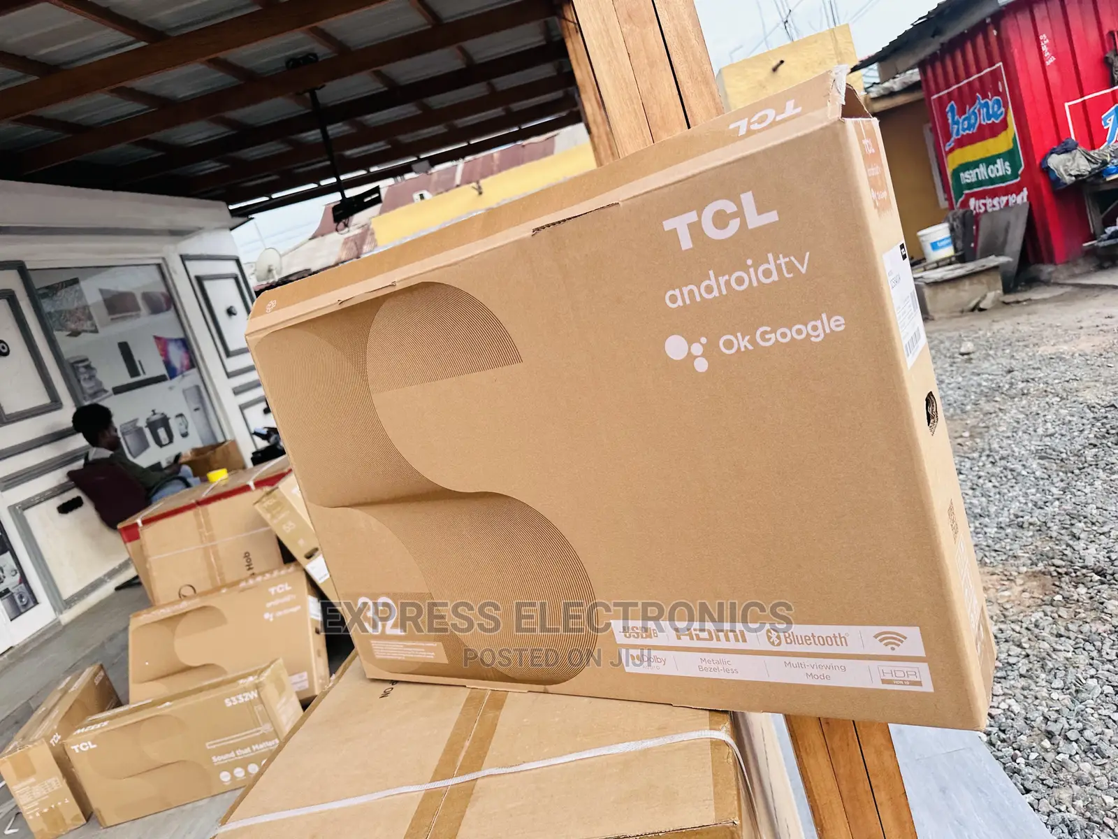 Exclusive Design Smart Android TCL 32S5400 a FHD TV 