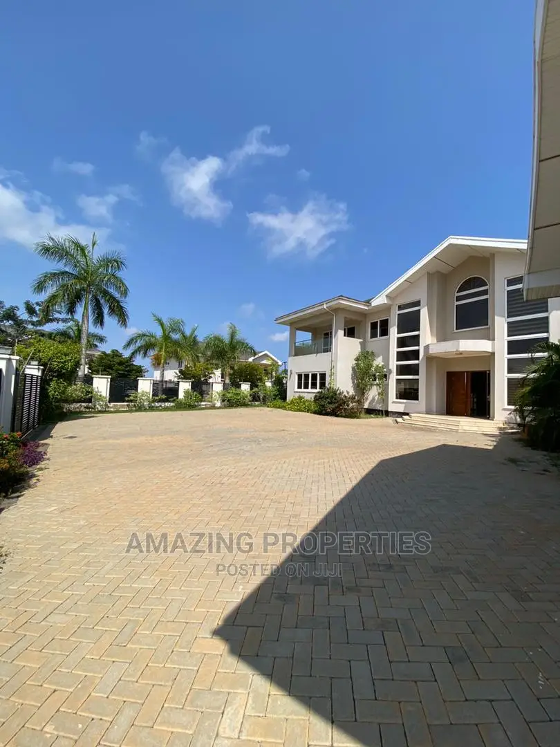 5bdrm House in Airport for sale