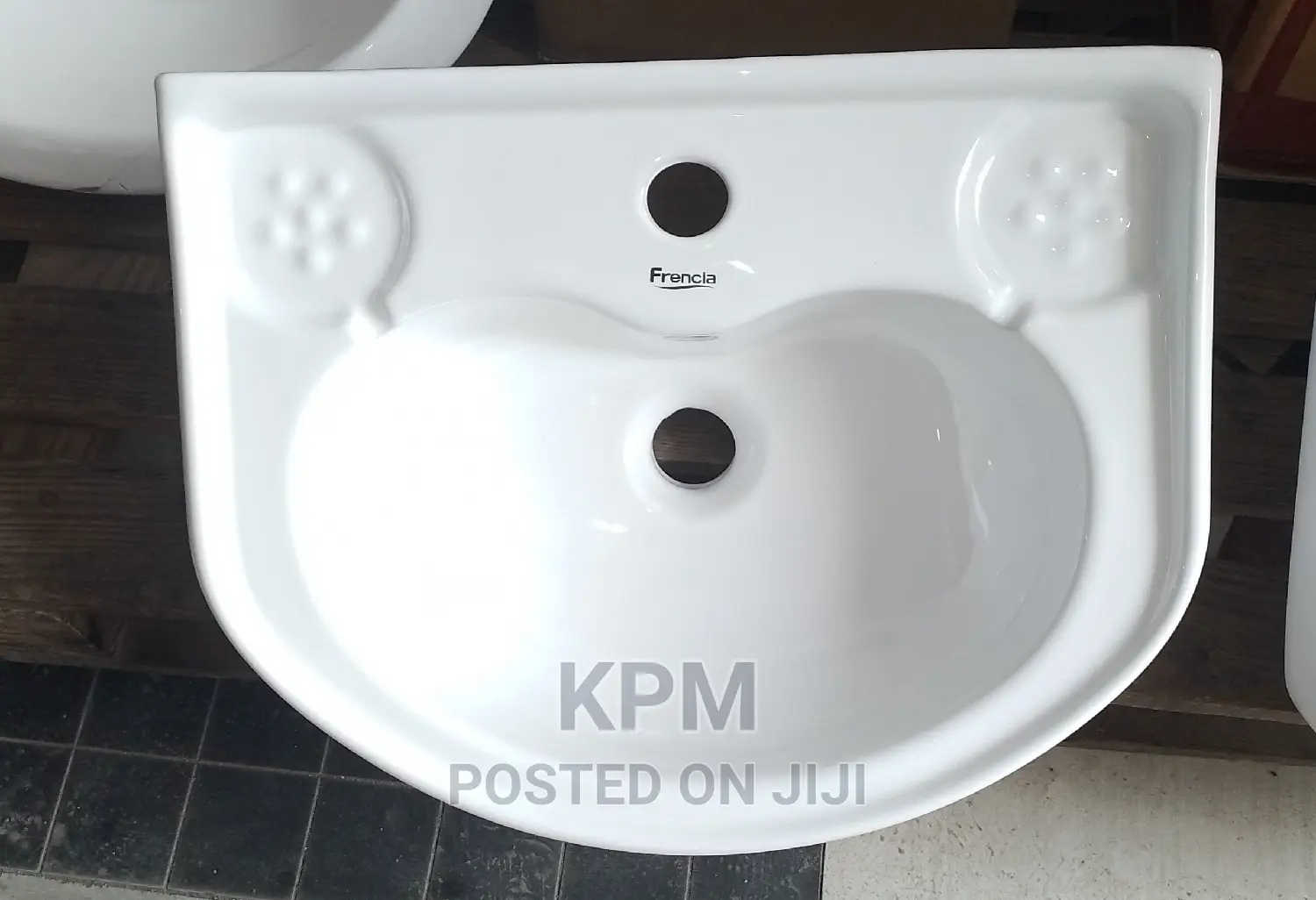 Twyford Frencia Most Heavy Wash-Hand Basin Only