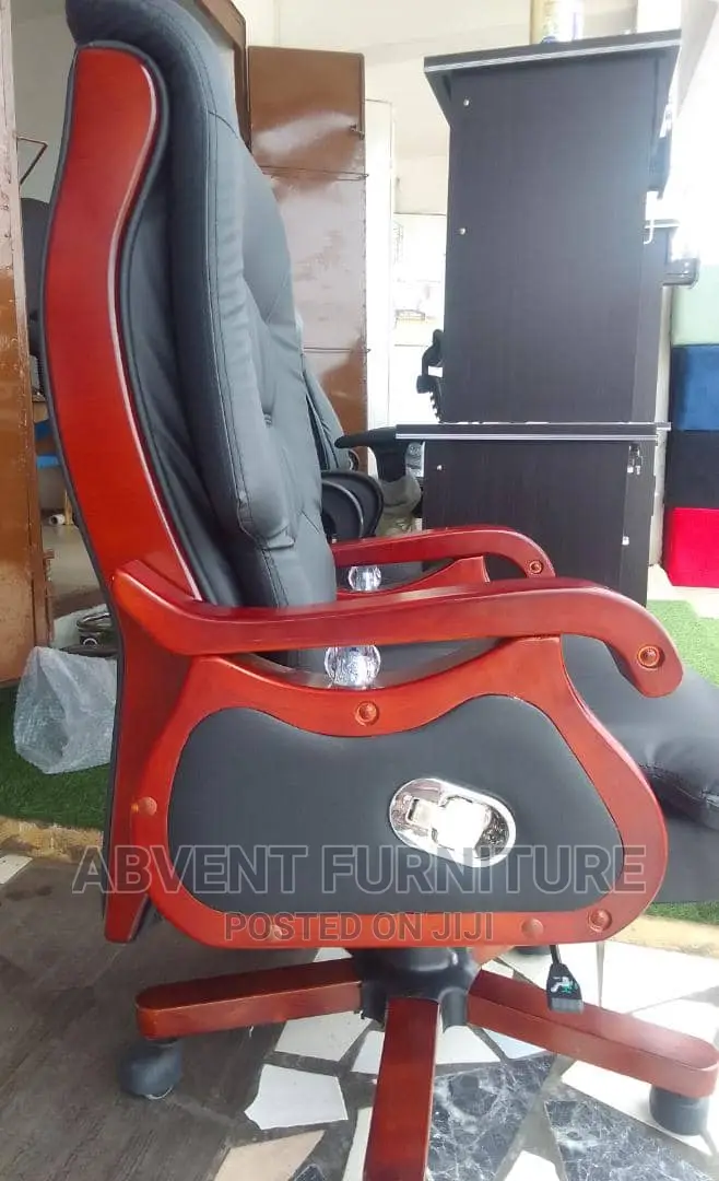 Executive Chair