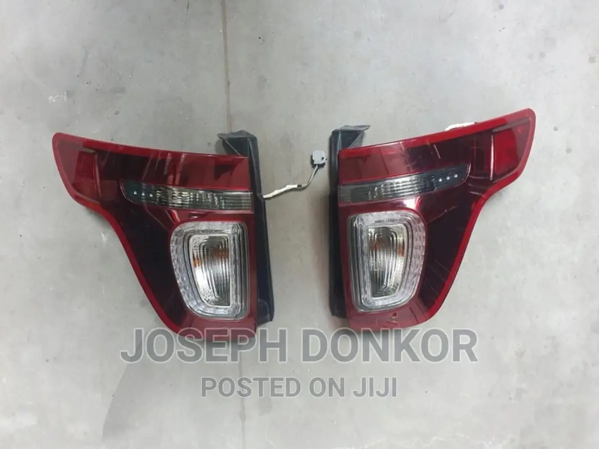 Explorer 2011,2012,2013,2014,2015 Taillight