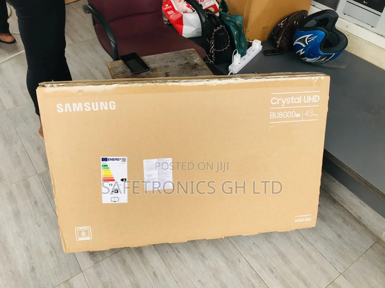 43 Inches Glossy LED BU80 Samsung UHD Tv