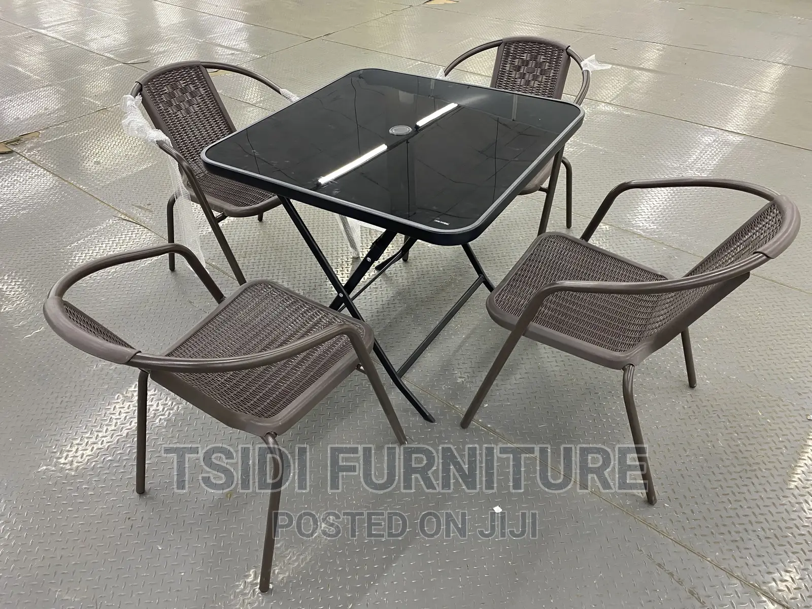 Classic Dining Sets