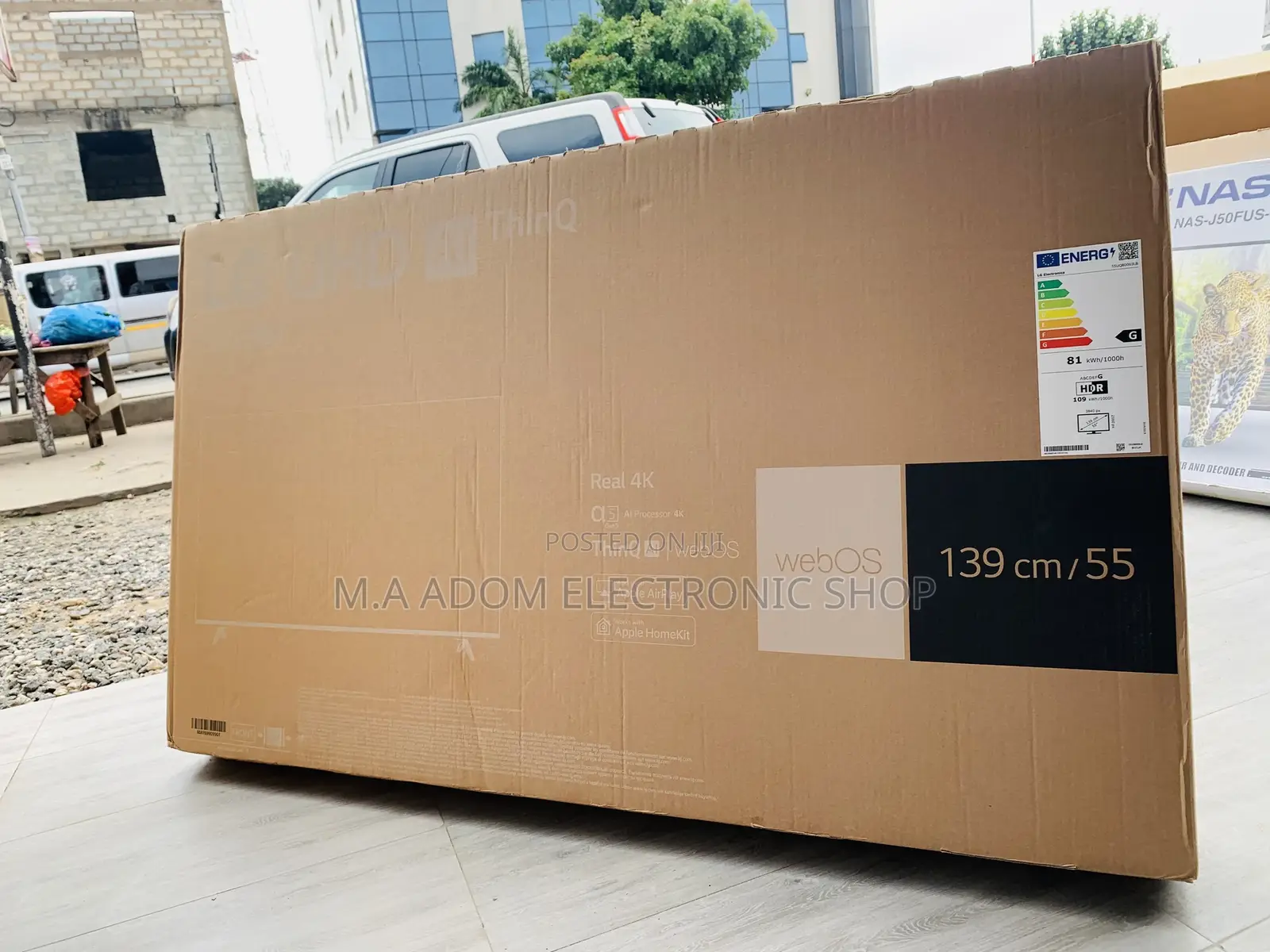 Snip Authentic LG Uhd TV Uq80 55 (139cm) Smart TV