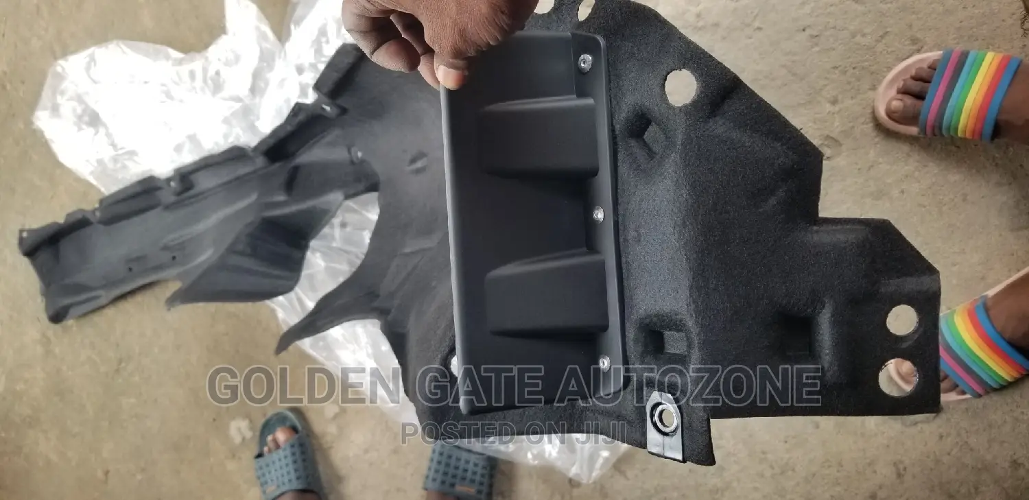 Honda HRV 2015 to 2020 Fender Liner Original