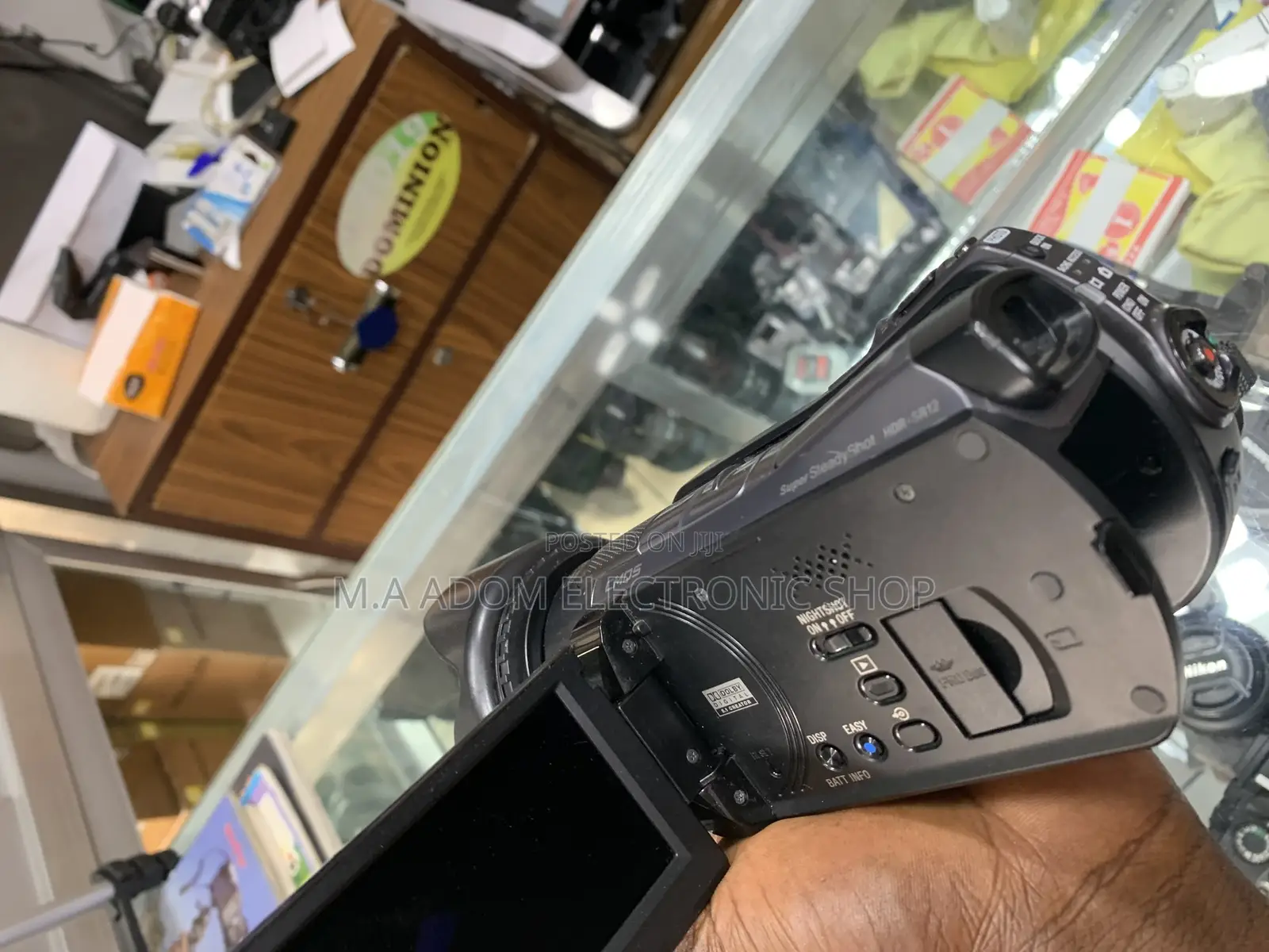 Sony HDR-SR12 120GB Hybrid HDD/Memo With Camera Bag