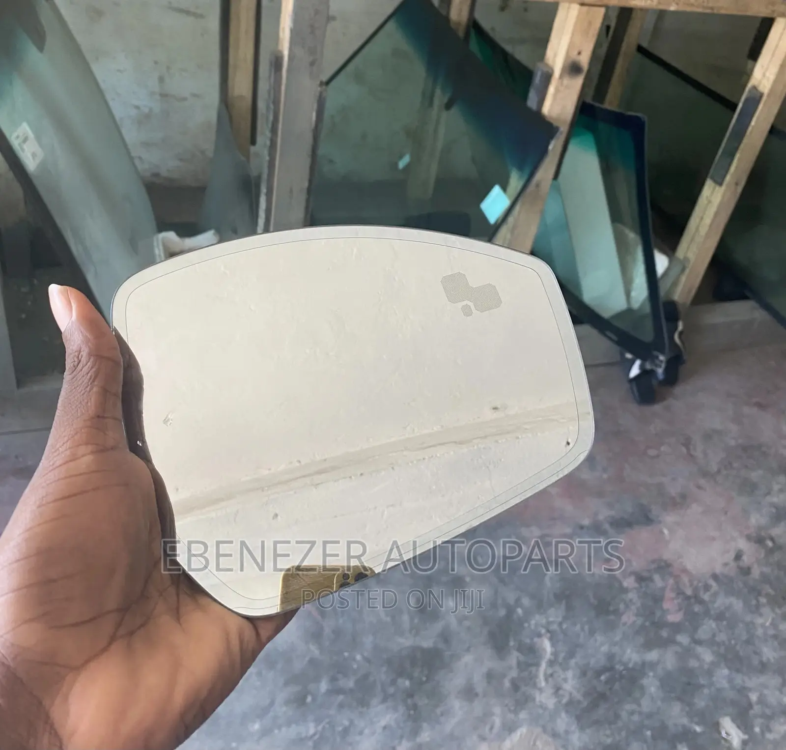 Range Rover Evoque Mirror Glass
