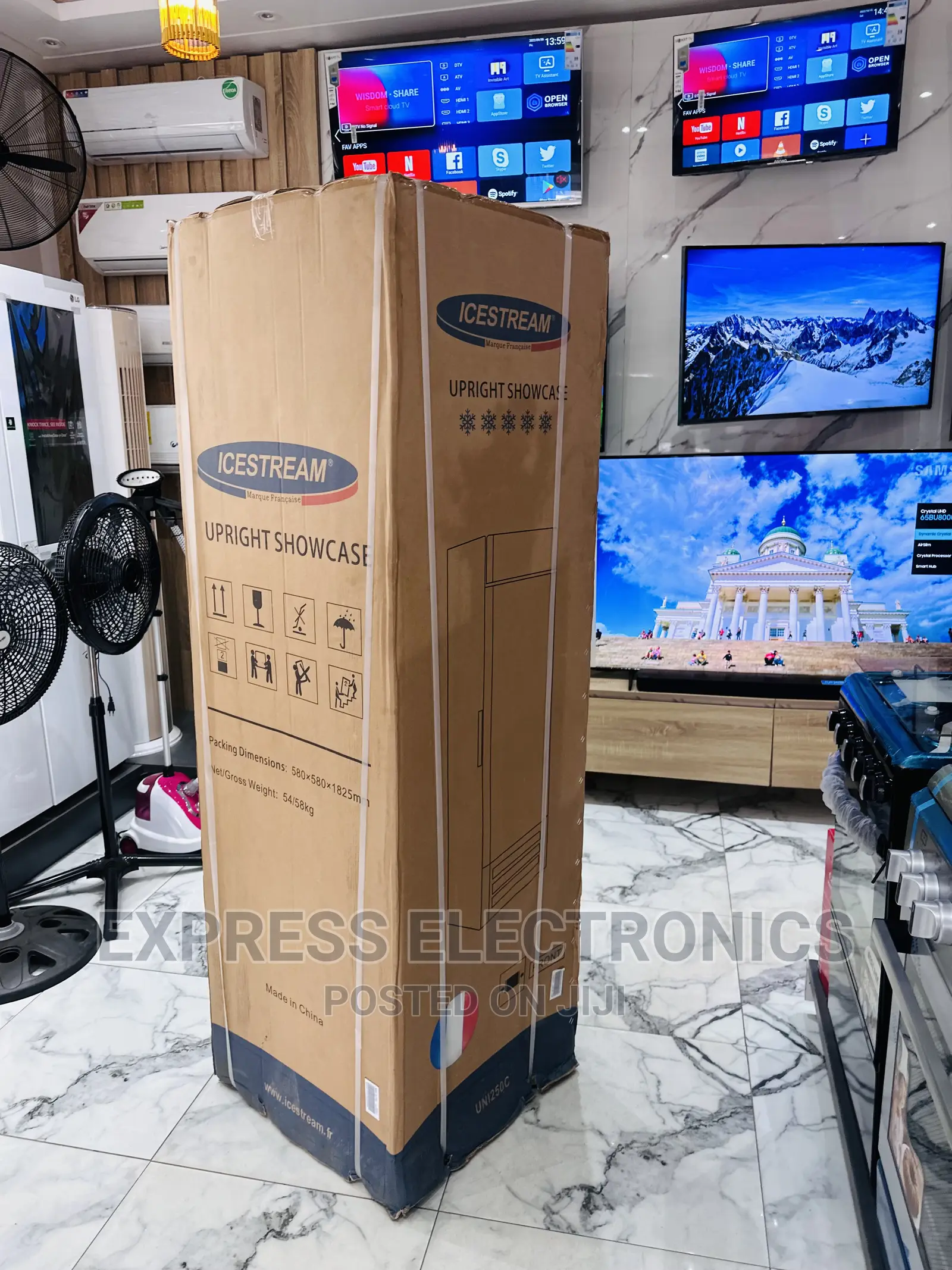 UNI-300C 238LTRS Icestream Displayfridge Lovely  New